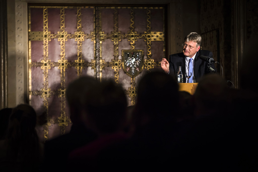 Urheberrechtlich geschuetzte Aufnahmen. Jede Verwendung ist honorarpflichtig und muss beim Urheber angezeigt werden!  [CREDIT: Lars Berg / WWW.LARSBERG.EU Ê- Lars Berg, Von der Tinnenstrasse 13, 48145 Muenster, Germany, mobile +49 179 1379630, Bank: Commerzbank Mnster, IBAN: DE09 4008 0040 0600 9372 00 BIC: DRES DE FF 400, Finanzamt Muenster-Innenstadt, Steuernummer 337/5017/1774, USt-IdNr. DE247738150 - Verwendung nur gegen Namensnennung, Beleg und Honorar entsprechend aktueller MFMPreisliste zzgl. 7 Prozent MwSt - Bei der Verwendung ausserhalb journalistischer Berichterstattung (z.B. Werbung etc.) bitte vorher mit dem Autor Kontakt aufnehmen. Es wird grundsaetzlich keine Einholung von Persoenlichkeits-, Kunst- oder Markenrechten zugesichert, es sei denn, dies ist hier in der Bildbeschriftung ausdruecklich vermerkt. Die Einholung dieser Rechte obliegt dem Nutzer. Es gelten die unter WWW.LARSBERG.EU aufgefhrten AGB. - NO MODEL RELEASE - ]