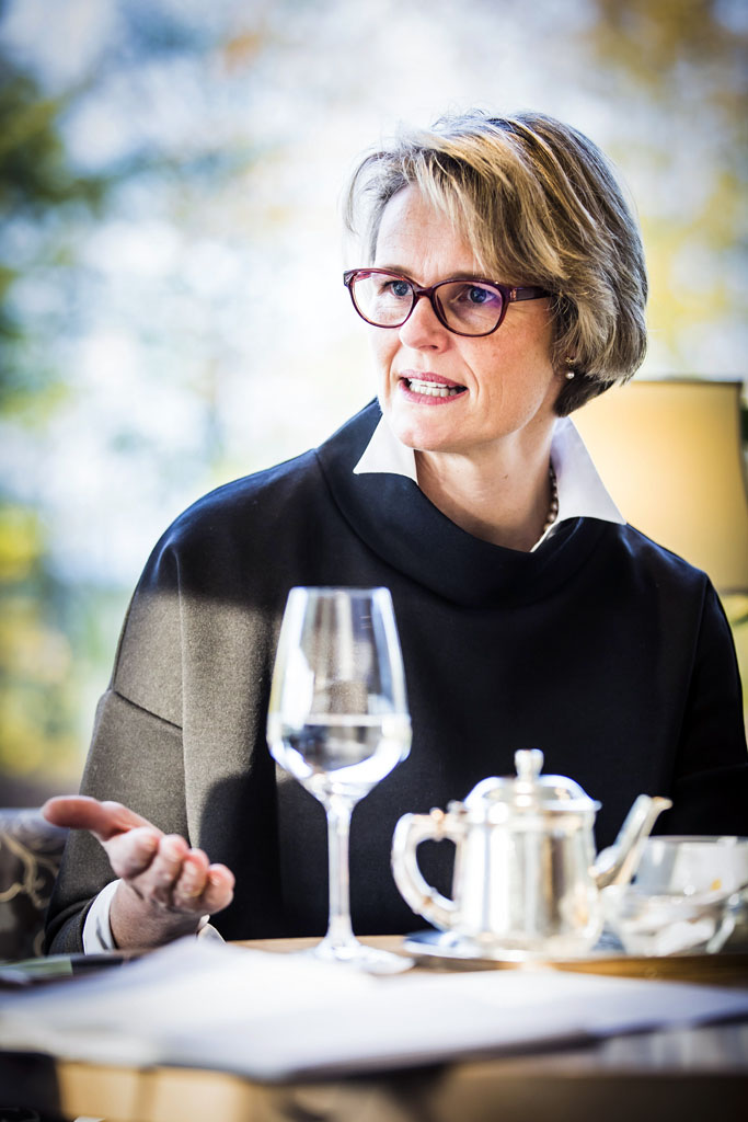 Urheberrechtlich geschuetzte Aufnahmen. Jede Verwendung ist honorarpflichtig und muss beim Urheber vorher angezeigt werden!  [CREDIT: Lars Berg / WWW.LARSBERG.EU Ê- Lars Berg, Von der Tinnenstrasse 13, 48145 Muenster, Germany, mobile +49 179 1379630, Bank: Commerzbank Mnster, IBAN: DE09 4008 0040 0600 9372 00 BIC: DRES DE FF 400, Finanzamt Muenster-Innenstadt, Steuernummer 337/5017/1774, USt-IdNr. DE247738150 - Verwendung nur gegen Namensnennung, Beleg und Honorar entsprechend aktueller MFMPreisliste zzgl. 7 Prozent MwSt - Bei der Verwendung ausserhalb journalistischer Berichterstattung (z.B. Werbung etc.) bitte vorher mit dem Autor Kontakt aufnehmen. Es wird grundsaetzlich keine Einholung von Persoenlichkeits-, Kunst- oder Markenrechten zugesichert, es sei denn, dies ist hier in der Bildbeschriftung ausdruecklich vermerkt. Die Einholung dieser Rechte obliegt dem Nutzer. Es gelten die unter WWW.LARSBERG.EU aufgefhrten AGB. - NO MODEL RELEASE - ]