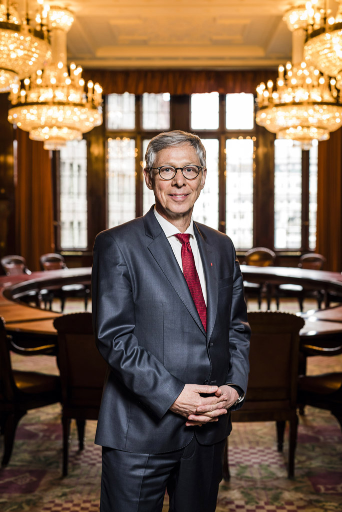 Urheberrechtlich geschuetzte Aufnahmen. Jede Verwendung ist honorarpflichtig und muss beim Urheber angezeigt werden!  [CREDIT: Lars Berg / WWW.LARSBERG.EU Ê- Lars Berg, Von der Tinnenstrasse 13, 48145 Muenster, Germany, mobile +49 179 1379630, Bank: Commerzbank Mnster, IBAN: DE09 4008 0040 0600 9372 00 BIC: DRES DE FF 400, Finanzamt Muenster-Innenstadt, Steuernummer 337/5017/1774, USt-IdNr. DE247738150 - Verwendung nur gegen Namensnennung, Beleg und Honorar entsprechend aktueller MFMPreisliste zzgl. 7 Prozent MwSt - Bei der Verwendung ausserhalb journalistischer Berichterstattung (z.B. Werbung etc.) bitte vorher mit dem Autor Kontakt aufnehmen. Es wird grundsaetzlich keine Einholung von Persoenlichkeits-, Kunst- oder Markenrechten zugesichert, es sei denn, dies ist hier in der Bildbeschriftung ausdruecklich vermerkt. Die Einholung dieser Rechte obliegt dem Nutzer. Es gelten die unter WWW.LARSBERG.EU aufgefhrten AGB. - NO MODEL RELEASE - ]