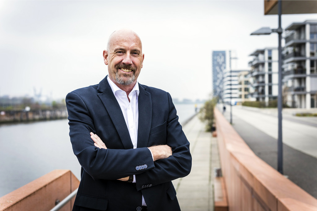 Urheberrechtlich geschuetzte Aufnahmen. Jede Verwendung ist honorarpflichtig und muss beim Urheber angezeigt werden!  [CREDIT: Lars Berg / WWW.LARSBERG.EU Ê- Lars Berg, Von der Tinnenstrasse 13, 48145 Muenster, Germany, mobile +49 179 1379630, Bank: Commerzbank Mnster, IBAN: DE09 4008 0040 0600 9372 00 BIC: DRES DE FF 400, Finanzamt Muenster-Innenstadt, Steuernummer 337/5017/1774, USt-IdNr. DE247738150 - Verwendung nur gegen Namensnennung, Beleg und Honorar entsprechend aktueller MFMPreisliste zzgl. 7 Prozent MwSt - Bei der Verwendung ausserhalb journalistischer Berichterstattung (z.B. Werbung etc.) bitte vorher mit dem Autor Kontakt aufnehmen. Es wird grundsaetzlich keine Einholung von Persoenlichkeits-, Kunst- oder Markenrechten zugesichert, es sei denn, dies ist hier in der Bildbeschriftung ausdruecklich vermerkt. Die Einholung dieser Rechte obliegt dem Nutzer. Es gelten die unter WWW.LARSBERG.EU aufgefhrten AGB. - NO MODEL RELEASE - ]