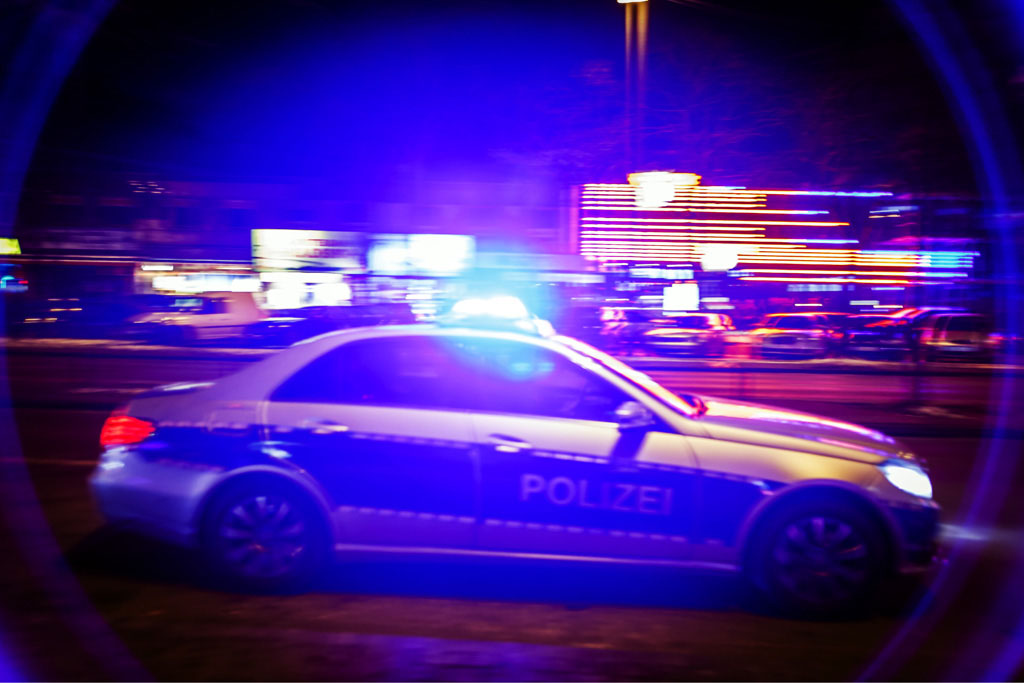 Urheberrechtlich geschuetzte Aufnahmen. Jede Verwendung ist honorarpflichtig und muss beim Urheber vorher angezeigt werden!  [CREDIT: Lars Berg / WWW.LARSBERG.EU Ê- Lars Berg, Von der Tinnenstrasse 13, 48145 Muenster, Germany, mobile +49 179 1379630, Bank: Commerzbank Mnster, IBAN: DE09 4008 0040 0600 9372 00 BIC: DRES DE FF 400, Finanzamt Muenster-Innenstadt, Steuernummer 337/5017/1774, USt-IdNr. DE247738150 - Verwendung nur gegen Namensnennung, Beleg und Honorar entsprechend aktueller MFMPreisliste zzgl. 7 Prozent MwSt - Bei der Verwendung ausserhalb journalistischer Berichterstattung (z.B. Werbung etc.) bitte vorher mit dem Autor Kontakt aufnehmen. Es wird grundsaetzlich keine Einholung von Persoenlichkeits-, Kunst- oder Markenrechten zugesichert, es sei denn, dies ist hier in der Bildbeschriftung ausdruecklich vermerkt. Die Einholung dieser Rechte obliegt dem Nutzer. Es gelten die unter WWW.LARSBERG.EU aufgefhrten AGB. - NO MODEL RELEASE - ]