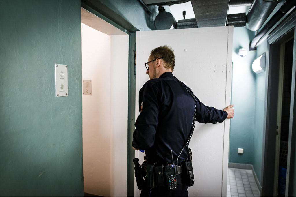 Urheberrechtlich geschuetzte Aufnahmen. Jede Verwendung ist honorarpflichtig und muss beim Urheber vorher angezeigt werden!  [CREDIT: Lars Berg / WWW.LARSBERG.EU Ê- Lars Berg, Von der Tinnenstrasse 13, 48145 Muenster, Germany, mobile +49 179 1379630, Bank: Commerzbank Mnster, IBAN: DE09 4008 0040 0600 9372 00 BIC: DRES DE FF 400, Finanzamt Muenster-Innenstadt, Steuernummer 337/5017/1774, USt-IdNr. DE247738150 - Verwendung nur gegen Namensnennung, Beleg und Honorar entsprechend aktueller MFMPreisliste zzgl. 7 Prozent MwSt - Bei der Verwendung ausserhalb journalistischer Berichterstattung (z.B. Werbung etc.) bitte vorher mit dem Autor Kontakt aufnehmen. Es wird grundsaetzlich keine Einholung von Persoenlichkeits-, Kunst- oder Markenrechten zugesichert, es sei denn, dies ist hier in der Bildbeschriftung ausdruecklich vermerkt. Die Einholung dieser Rechte obliegt dem Nutzer. Es gelten die unter WWW.LARSBERG.EU aufgefhrten AGB. - NO MODEL RELEASE - ]