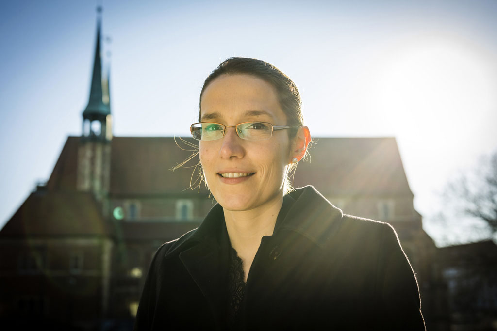 Urheberrechtlich geschuetzte Aufnahmen. Jede Verwendung ist honorarpflichtig und muss beim Urheber angezeigt werden!  [CREDIT: Lars Berg / WWW.LARSBERG.EU Ê- Lars Berg, Von der Tinnenstrasse 13, 48145 Muenster, Germany, mobile +49 179 1379630, Bank: Commerzbank Mnster, IBAN: DE09 4008 0040 0600 9372 00 BIC: DRES DE FF 400, Finanzamt Muenster-Innenstadt, Steuernummer 337/5017/1774, USt-IdNr. DE247738150 - Verwendung nur gegen Namensnennung, Beleg und Honorar entsprechend aktueller MFMPreisliste zzgl. 7 Prozent MwSt - Bei der Verwendung ausserhalb journalistischer Berichterstattung (z.B. Werbung etc.) bitte vorher mit dem Autor Kontakt aufnehmen. Es wird grundsaetzlich keine Einholung von Persoenlichkeits-, Kunst- oder Markenrechten zugesichert, es sei denn, dies ist hier in der Bildbeschriftung ausdruecklich vermerkt. Die Einholung dieser Rechte obliegt dem Nutzer. Es gelten die unter WWW.LARSBERG.EU aufgefhrten AGB. - NO MODEL RELEASE - ]