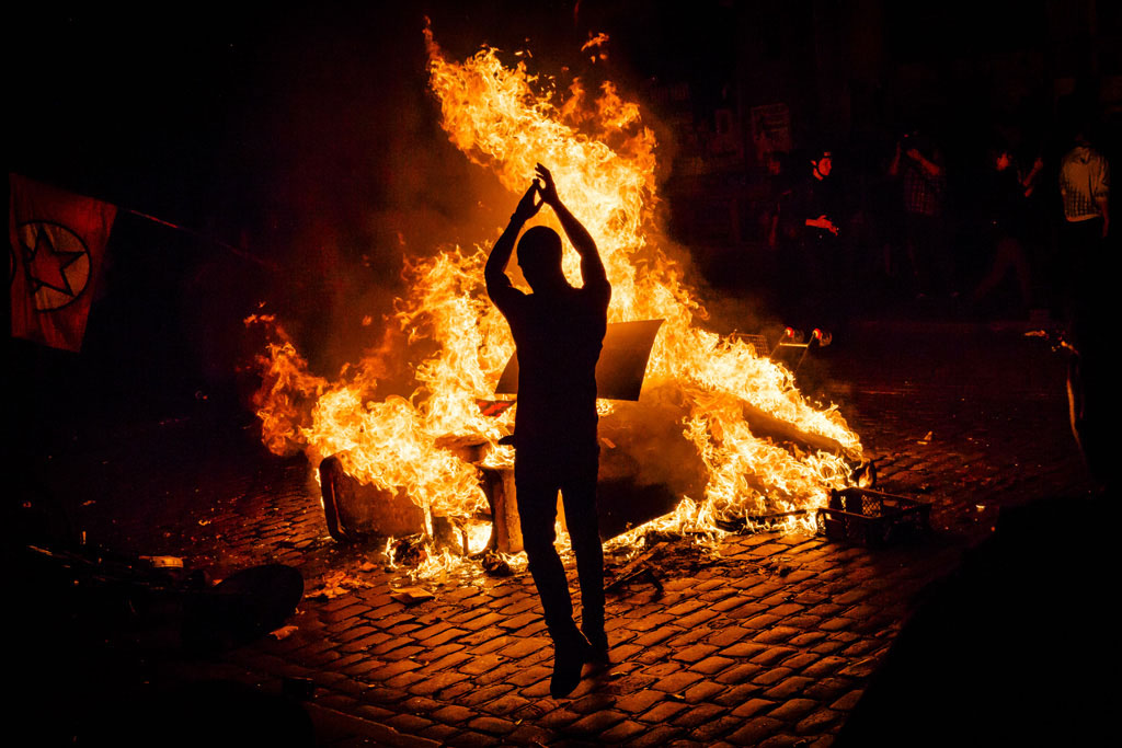 Urheberrechtlich geschuetzte Aufnahmen. Jede Verwendung ist honorarpflichtig und muss beim Urheber vorher angezeigt werden!  [CREDIT: Lars Berg / WWW.LARSBERG.EU Ê- Lars Berg, Von der Tinnenstrasse 13, 48145 Muenster, Germany, mobile +49 179 1379630, Bank: Commerzbank Mnster, IBAN: DE09 4008 0040 0600 9372 00 BIC: DRES DE FF 400, Finanzamt Muenster-Innenstadt, Steuernummer 337/5017/1774, USt-IdNr. DE247738150 - Verwendung nur gegen Namensnennung, Beleg und Honorar entsprechend aktueller MFMPreisliste zzgl. 7 Prozent MwSt - Bei der Verwendung ausserhalb journalistischer Berichterstattung (z.B. Werbung etc.) bitte vorher mit dem Autor Kontakt aufnehmen. Es wird grundsaetzlich keine Einholung von Persoenlichkeits-, Kunst- oder Markenrechten zugesichert, es sei denn, dies ist hier in der Bildbeschriftung ausdruecklich vermerkt. Die Einholung dieser Rechte obliegt dem Nutzer. Es gelten die unter WWW.LARSBERG.EU aufgefhrten AGB. - NO MODEL RELEASE - ]