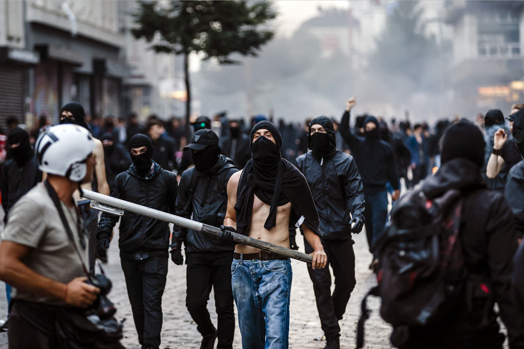 Urheberrechtlich geschuetzte Aufnahmen. Jede Verwendung ist honorarpflichtig und muss beim Urheber vorher angezeigt werden!  [CREDIT: Lars Berg / WWW.LARSBERG.EU Ê- Lars Berg, Von der Tinnenstrasse 13, 48145 Muenster, Germany, mobile +49 179 1379630, Bank: Commerzbank Mnster, IBAN: DE09 4008 0040 0600 9372 00 BIC: DRES DE FF 400, Finanzamt Muenster-Innenstadt, Steuernummer 337/5017/1774, USt-IdNr. DE247738150 - Verwendung nur gegen Namensnennung, Beleg und Honorar entsprechend aktueller MFMPreisliste zzgl. 7 Prozent MwSt - Bei der Verwendung ausserhalb journalistischer Berichterstattung (z.B. Werbung etc.) bitte vorher mit dem Autor Kontakt aufnehmen. Es wird grundsaetzlich keine Einholung von Persoenlichkeits-, Kunst- oder Markenrechten zugesichert, es sei denn, dies ist hier in der Bildbeschriftung ausdruecklich vermerkt. Die Einholung dieser Rechte obliegt dem Nutzer. Es gelten die unter WWW.LARSBERG.EU aufgefhrten AGB. - NO MODEL RELEASE - ]