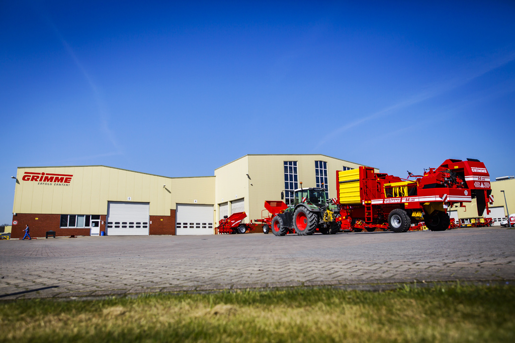 Urheberrechtlich geschuetzte Aufnahmen. Jede Verwendung ist honorarpflichtig und muss beim Urheber angezeigt werden!  [CREDIT: Lars Berg / WWW.LARSBERG.EU Ê- Lars Berg, Von der Tinnenstrasse 13, 48145 Muenster, Germany, mobile +49 179 1379630, Bank: Commerzbank Mnster, IBAN: DE09 4008 0040 0600 9372 00 BIC: DRES DE FF 400, Finanzamt Muenster-Innenstadt, Steuernummer 337/5017/1774, USt-IdNr. DE247738150 - Verwendung nur gegen Namensnennung, Beleg und Honorar entsprechend aktueller MFMPreisliste zzgl. 7 Prozent MwSt - Bei der Verwendung ausserhalb journalistischer Berichterstattung (z.B. Werbung etc.) bitte vorher mit dem Autor Kontakt aufnehmen. Es wird grundsaetzlich keine Einholung von Persoenlichkeits-, Kunst- oder Markenrechten zugesichert, es sei denn, dies ist hier in der Bildbeschriftung ausdruecklich vermerkt. Die Einholung dieser Rechte obliegt dem Nutzer. Es gelten die unter WWW.LARSBERG.EU aufgefhrten AGB. - NO MODEL RELEASE - ]