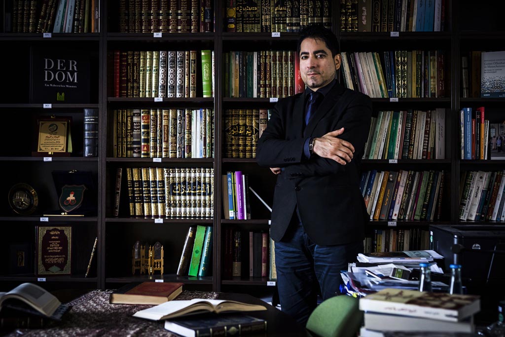 Urheberrechtlich geschuetzte Aufnahmen. Jede Verwendung ist honorarpflichtig und muss beim Urheber angezeigt werden!  [CREDIT: Lars Berg / WWW.LARSBERG.EU Ê- Lars Berg, Von der Tinnenstrasse 13, 48145 Muenster, Germany, mobile +49 179 1379630, Bank: Commerzbank Mnster, IBAN: DE09 4008 0040 0600 9372 00 BIC: DRES DE FF 400, Finanzamt Muenster-Innenstadt, Steuernummer 337/5017/1774, USt-IdNr. DE247738150 - Verwendung nur gegen Namensnennung, Beleg und Honorar entsprechend aktueller MFMPreisliste zzgl. 7 Prozent MwSt - Bei der Verwendung ausserhalb journalistischer Berichterstattung (z.B. Werbung etc.) bitte vorher mit dem Autor Kontakt aufnehmen. Es wird grundsaetzlich keine Einholung von Persoenlichkeits-, Kunst- oder Markenrechten zugesichert, es sei denn, dies ist hier in der Bildbeschriftung ausdruecklich vermerkt. Die Einholung dieser Rechte obliegt dem Nutzer. Es gelten die unter WWW.LARSBERG.EU aufgefhrten AGB. - NO MODEL RELEASE - ]