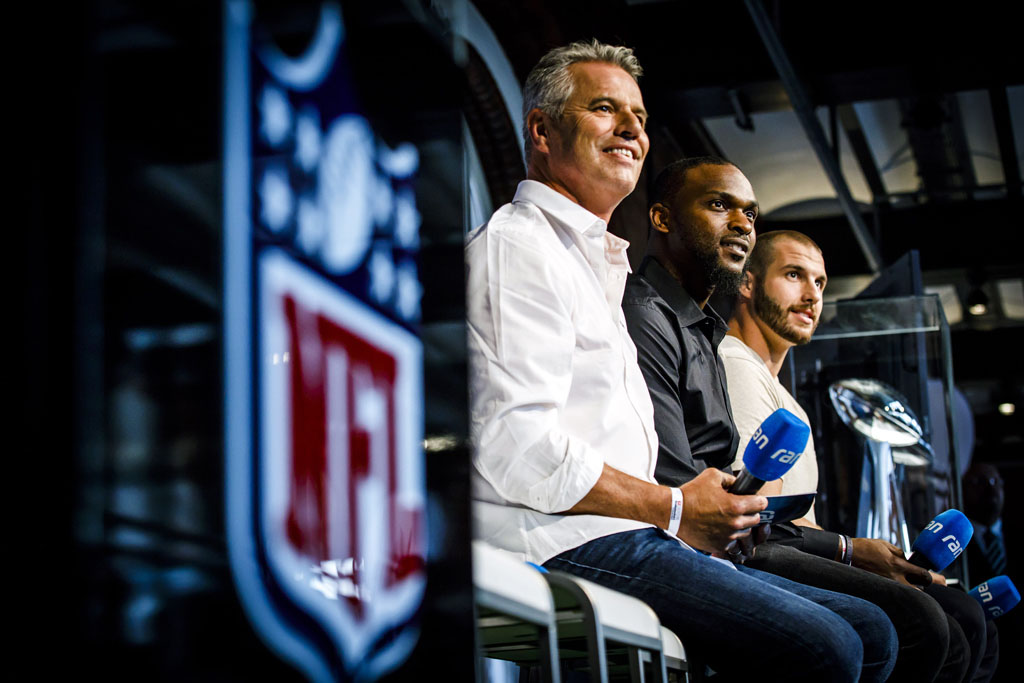 Urheberrechtlich Geschuetzte Aufnahmen. Jede Verwendung ist honorarpflichtig und muss beim Urheber angezeigt werden!  [CREDIT: WWW.LARSBERG.EU Ê- Lars Berg, Von der Tinnenstrasse 13, 48145 Muenster, Germany, mobile +49 179 1379630, Bank: Dresdner Bank ÊKonto: 06 009 372 00, BLZ 400 800 40, IBAN: DE09 4008 0040 0600 9372 00 BIC: DRES DE FF 400, Finanzamt Muenster-Innenstadt, Steuernummer 337/5017/1774, USt-IdNr. DE247738150 - Verwendung nur gegen Namensnennung, Beleg und Honorar entsprechend aktueller MFM Preisliste zzgl. 7 Prozent MwSt - Bei der Verwendung ausserhalb journalistischer Berichterstattung (z.B. Werbung etc.) bitte vorher mit dem Autor Kontakt aufnehmen. Es wird grundsaetzlich keine Einholung von Persoenlichkeits-, Kunst- oder Markenrechten zugesichert, es sei denn, dies ist hier in der Bildbeschriftung ausdruecklich vermerkt. Die Einholung dieser Rechte obliegt dem Nutzer. Es gelten die unter WWW.LARSBERG.EU aufgefuehrten AGB`s. - NO MODEL RELEASE - ]