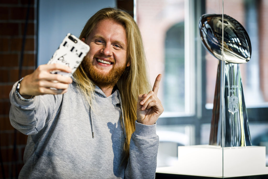 Urheberrechtlich Geschuetzte Aufnahmen. Jede Verwendung ist honorarpflichtig und muss beim Urheber angezeigt werden!  [CREDIT: WWW.LARSBERG.EU Ê- Lars Berg, Von der Tinnenstrasse 13, 48145 Muenster, Germany, mobile +49 179 1379630, Bank: Dresdner Bank ÊKonto: 06 009 372 00, BLZ 400 800 40, IBAN: DE09 4008 0040 0600 9372 00 BIC: DRES DE FF 400, Finanzamt Muenster-Innenstadt, Steuernummer 337/5017/1774, USt-IdNr. DE247738150 - Verwendung nur gegen Namensnennung, Beleg und Honorar entsprechend aktueller MFM Preisliste zzgl. 7 Prozent MwSt - Bei der Verwendung ausserhalb journalistischer Berichterstattung (z.B. Werbung etc.) bitte vorher mit dem Autor Kontakt aufnehmen. Es wird grundsaetzlich keine Einholung von Persoenlichkeits-, Kunst- oder Markenrechten zugesichert, es sei denn, dies ist hier in der Bildbeschriftung ausdruecklich vermerkt. Die Einholung dieser Rechte obliegt dem Nutzer. Es gelten die unter WWW.LARSBERG.EU aufgefuehrten AGB`s. - NO MODEL RELEASE - ]