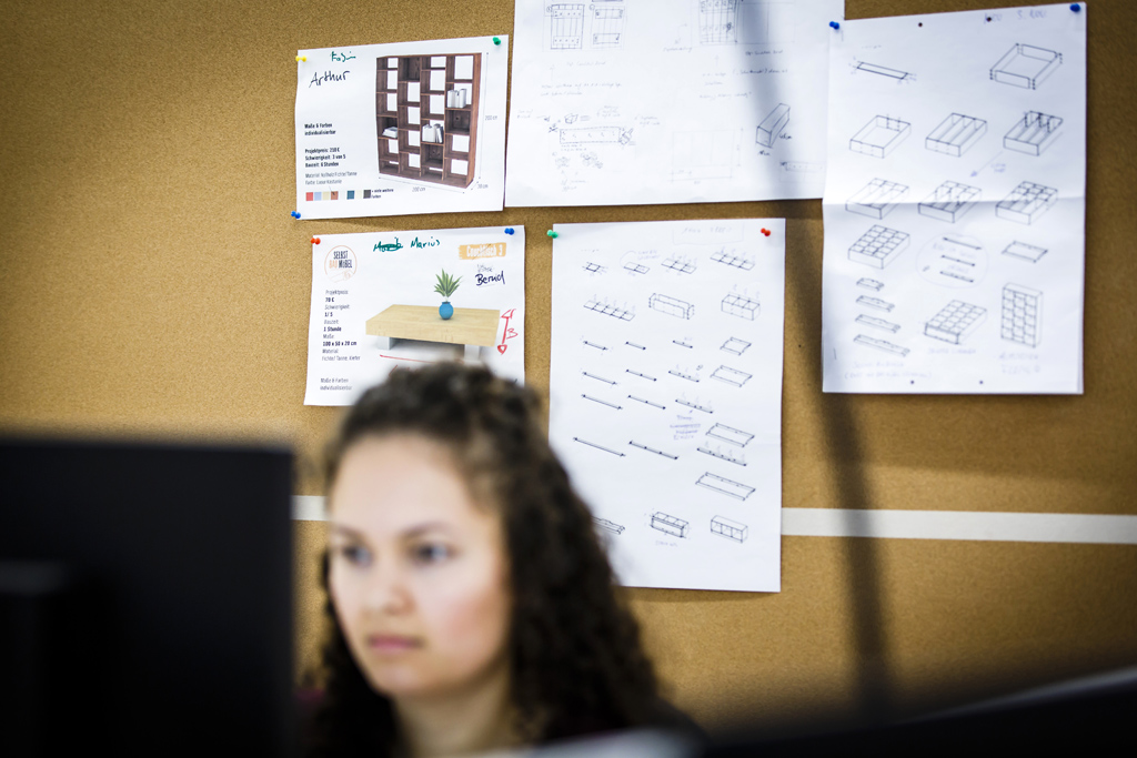 Urheberrechtlich geschuetzte Aufnahmen. Jede Verwendung ist honorarpflichtig und muss beim Urheber angezeigt werden!  [CREDIT: Lars Berg / WWW.LARSBERG.EU Ê- Lars Berg, Von der Tinnenstrasse 13, 48145 Muenster, Germany, mobile +49 179 1379630, Bank: Commerzbank Mnster, IBAN: DE09 4008 0040 0600 9372 00 BIC: DRES DE FF 400, Finanzamt Muenster-Innenstadt, Steuernummer 337/5017/1774, USt-IdNr. DE247738150 - Verwendung nur gegen Namensnennung, Beleg und Honorar entsprechend aktueller MFMPreisliste zzgl. 7 Prozent MwSt - Bei der Verwendung ausserhalb journalistischer Berichterstattung (z.B. Werbung etc.) bitte vorher mit dem Autor Kontakt aufnehmen. Es wird grundsaetzlich keine Einholung von Persoenlichkeits-, Kunst- oder Markenrechten zugesichert, es sei denn, dies ist hier in der Bildbeschriftung ausdruecklich vermerkt. Die Einholung dieser Rechte obliegt dem Nutzer. Es gelten die unter WWW.LARSBERG.EU aufgefhrten AGB. - NO MODEL RELEASE - ]