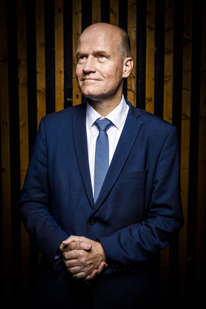 Urheberrechtlich geschuetzte Aufnahmen. Jede Verwendung ist honorarpflichtig und muss beim Urheber vorher angezeigt werden!  [CREDIT: Lars Berg / WWW.LARSBERG.EU Ê- Lars Berg, Von der Tinnenstrasse 13, 48145 Muenster, Germany, mobile +49 179 1379630, Bank: Commerzbank Mnster, IBAN: DE09 4008 0040 0600 9372 00 BIC: DRES DE FF 400, Finanzamt Muenster-Innenstadt, Steuernummer 337/5017/1774, USt-IdNr. DE247738150 - Verwendung nur gegen Namensnennung, Beleg und Honorar entsprechend aktueller MFMPreisliste zzgl. 7 Prozent MwSt - Bei der Verwendung ausserhalb journalistischer Berichterstattung (z.B. Werbung etc.) bitte vorher mit dem Autor Kontakt aufnehmen. Es wird grundsaetzlich keine Einholung von Persoenlichkeits-, Kunst- oder Markenrechten zugesichert, es sei denn, dies ist hier in der Bildbeschriftung ausdruecklich vermerkt. Die Einholung dieser Rechte obliegt dem Nutzer. Es gelten die unter WWW.LARSBERG.EU aufgefhrten AGB. - NO MODEL RELEASE - ]