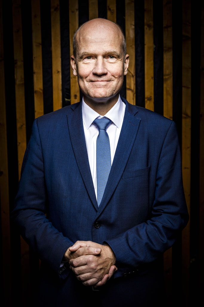 Urheberrechtlich geschuetzte Aufnahmen. Jede Verwendung ist honorarpflichtig und muss beim Urheber vorher angezeigt werden!  [CREDIT: Lars Berg / WWW.LARSBERG.EU Ê- Lars Berg, Von der Tinnenstrasse 13, 48145 Muenster, Germany, mobile +49 179 1379630, Bank: Commerzbank Mnster, IBAN: DE09 4008 0040 0600 9372 00 BIC: DRES DE FF 400, Finanzamt Muenster-Innenstadt, Steuernummer 337/5017/1774, USt-IdNr. DE247738150 - Verwendung nur gegen Namensnennung, Beleg und Honorar entsprechend aktueller MFMPreisliste zzgl. 7 Prozent MwSt - Bei der Verwendung ausserhalb journalistischer Berichterstattung (z.B. Werbung etc.) bitte vorher mit dem Autor Kontakt aufnehmen. Es wird grundsaetzlich keine Einholung von Persoenlichkeits-, Kunst- oder Markenrechten zugesichert, es sei denn, dies ist hier in der Bildbeschriftung ausdruecklich vermerkt. Die Einholung dieser Rechte obliegt dem Nutzer. Es gelten die unter WWW.LARSBERG.EU aufgefhrten AGB. - NO MODEL RELEASE - ]