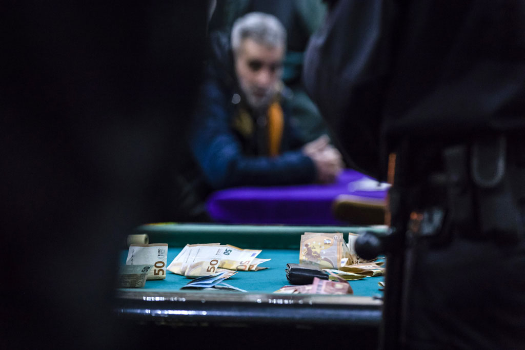 Urheberrechtlich geschuetzte Aufnahmen. Jede Verwendung ist honorarpflichtig und muss beim Urheber angezeigt werden!  [CREDIT: Lars Berg / WWW.LARSBERG.EU Ê- Lars Berg, Von der Tinnenstrasse 13, 48145 Muenster, Germany, mobile +49 179 1379630, Bank: Commerzbank Mnster, IBAN: DE09 4008 0040 0600 9372 00 BIC: DRES DE FF 400, Finanzamt Muenster-Innenstadt, Steuernummer 337/5017/1774, USt-IdNr. DE247738150 - Verwendung nur gegen Namensnennung, Beleg und Honorar entsprechend aktueller MFMPreisliste zzgl. 7 Prozent MwSt - Bei der Verwendung ausserhalb journalistischer Berichterstattung (z.B. Werbung etc.) bitte vorher mit dem Autor Kontakt aufnehmen. Es wird grundsaetzlich keine Einholung von Persoenlichkeits-, Kunst- oder Markenrechten zugesichert, es sei denn, dies ist hier in der Bildbeschriftung ausdruecklich vermerkt. Die Einholung dieser Rechte obliegt dem Nutzer. Es gelten die unter WWW.LARSBERG.EU aufgefhrten AGB. - NO MODEL RELEASE - ]