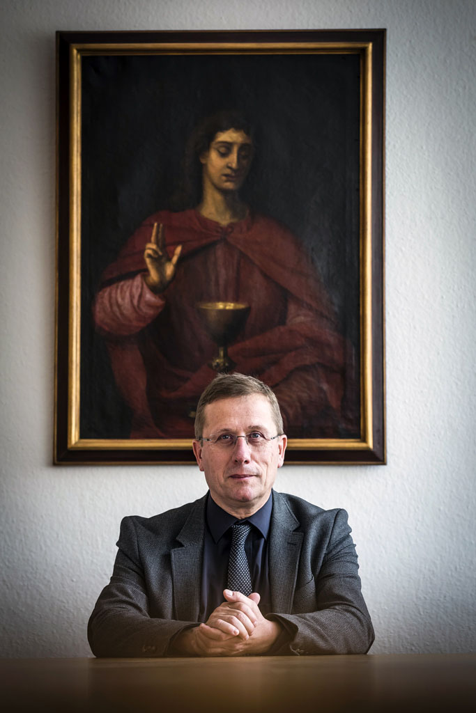 Urheberrechtlich geschuetzte Aufnahmen. Jede Verwendung ist honorarpflichtig und muss beim Urheber angezeigt werden!  [CREDIT: Lars Berg / WWW.LARSBERG.EU Ê- Lars Berg, Von der Tinnenstrasse 13, 48145 Muenster, Germany, mobile +49 179 1379630, Bank: Commerzbank Mnster, IBAN: DE09 4008 0040 0600 9372 00 BIC: DRES DE FF 400, Finanzamt Muenster-Innenstadt, Steuernummer 337/5017/1774, USt-IdNr. DE247738150 - Verwendung nur gegen Namensnennung, Beleg und Honorar entsprechend aktueller MFMPreisliste zzgl. 7 Prozent MwSt - Bei der Verwendung ausserhalb journalistischer Berichterstattung (z.B. Werbung etc.) bitte vorher mit dem Autor Kontakt aufnehmen. Es wird grundsaetzlich keine Einholung von Persoenlichkeits-, Kunst- oder Markenrechten zugesichert, es sei denn, dies ist hier in der Bildbeschriftung ausdruecklich vermerkt. Die Einholung dieser Rechte obliegt dem Nutzer. Es gelten die unter WWW.LARSBERG.EU aufgefhrten AGB. - NO MODEL RELEASE - ]