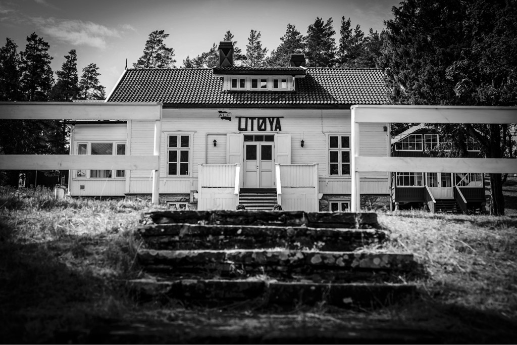 Urheberrechtlich geschuetzte Aufnahmen. Jede Verwendung ist honorarpflichtig und muss beim Urheber vorher angezeigt werden!  [CREDIT: Lars Berg / WWW.LARSBERG.EU Ê- Lars Berg, Von der Tinnenstrasse 13, 48145 Muenster, Germany, mobile +49 179 1379630, Bank: Commerzbank Mnster, IBAN: DE09 4008 0040 0600 9372 00 BIC: DRES DE FF 400, Finanzamt Muenster-Innenstadt, Steuernummer 337/5017/1774, USt-IdNr. DE247738150 - Verwendung nur gegen Namensnennung, Beleg und Honorar entsprechend aktueller MFMPreisliste zzgl. 7 Prozent MwSt - Bei der Verwendung ausserhalb journalistischer Berichterstattung (z.B. Werbung etc.) bitte vorher mit dem Autor Kontakt aufnehmen. Es wird grundsaetzlich keine Einholung von Persoenlichkeits-, Kunst- oder Markenrechten zugesichert, es sei denn, dies ist hier in der Bildbeschriftung ausdruecklich vermerkt. Die Einholung dieser Rechte obliegt dem Nutzer. Es gelten die unter WWW.LARSBERG.EU aufgefhrten AGB. - NO MODEL RELEASE - ]