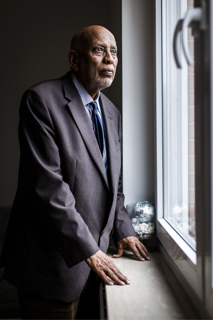 Urheberrechtlich geschuetzte Aufnahmen. Jede Verwendung ist honorarpflichtig und muss beim Urheber vorher angezeigt werden!  [CREDIT: Lars Berg / WWW.LARSBERG.EU Ê- Lars Berg, Von der Tinnenstrasse 13, 48145 Muenster, Germany, mobile +49 179 1379630, Bank: Commerzbank Mnster, IBAN: DE09 4008 0040 0600 9372 00 BIC: DRES DE FF 400, Finanzamt Muenster-Innenstadt, Steuernummer 337/5017/1774, USt-IdNr. DE247738150 - Verwendung nur gegen Namensnennung, Beleg und Honorar entsprechend aktueller MFMPreisliste zzgl. 7 Prozent MwSt - Bei der Verwendung ausserhalb journalistischer Berichterstattung (z.B. Werbung etc.) bitte vorher mit dem Autor Kontakt aufnehmen. Es wird grundsaetzlich keine Einholung von Persoenlichkeits-, Kunst- oder Markenrechten zugesichert, es sei denn, dies ist hier in der Bildbeschriftung ausdruecklich vermerkt. Die Einholung dieser Rechte obliegt dem Nutzer. Es gelten die unter WWW.LARSBERG.EU aufgefhrten AGB. - NO MODEL RELEASE - ]