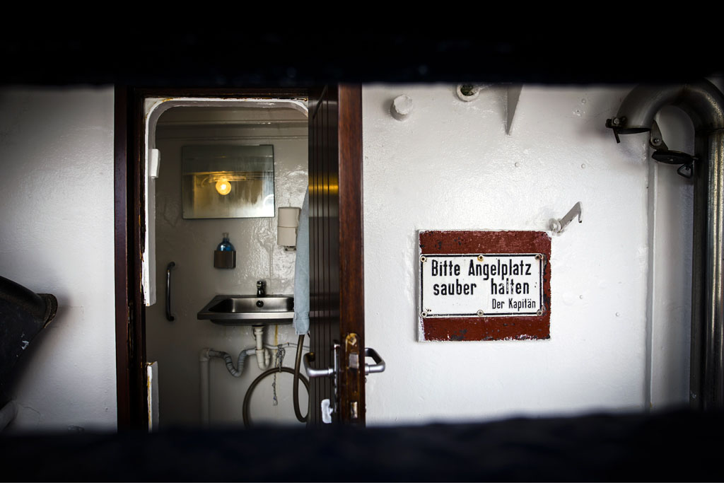 Urheberrechtlich geschuetzte Aufnahmen. Jede Verwendung ist honorarpflichtig und muss beim Urheber vorher angezeigt werden!  [CREDIT: Lars Berg / WWW.LARSBERG.EU Ê- Lars Berg, Von der Tinnenstrasse 13, 48145 Muenster, Germany, mobile +49 179 1379630, Bank: Commerzbank Mnster, IBAN: DE09 4008 0040 0600 9372 00 BIC: DRES DE FF 400, Finanzamt Muenster-Innenstadt, Steuernummer 337/5017/1774, USt-IdNr. DE247738150 - Verwendung nur gegen Namensnennung, Beleg und Honorar entsprechend aktueller MFMPreisliste zzgl. 7 Prozent MwSt - Bei der Verwendung ausserhalb journalistischer Berichterstattung (z.B. Werbung etc.) bitte vorher mit dem Autor Kontakt aufnehmen. Es wird grundsaetzlich keine Einholung von Persoenlichkeits-, Kunst- oder Markenrechten zugesichert, es sei denn, dies ist hier in der Bildbeschriftung ausdruecklich vermerkt. Die Einholung dieser Rechte obliegt dem Nutzer. Es gelten die unter WWW.LARSBERG.EU aufgefhrten AGB. - NO MODEL RELEASE - ]