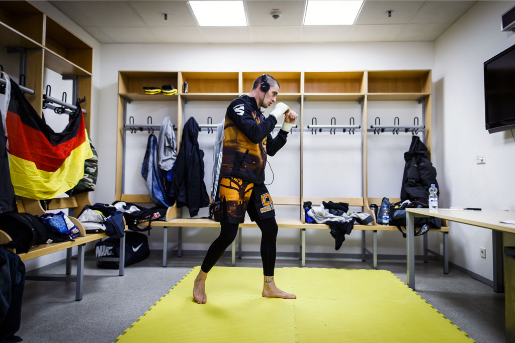 Urheberrechtlich geschuetzte Aufnahmen. Jede Verwendung ist honorarpflichtig und muss beim Urheber vorher angezeigt werden!  [CREDIT: Lars Berg / WWW.LARSBERG.EU Ê- Lars Berg, Von der Tinnenstrasse 13, 48145 Muenster, Germany, mobile +49 179 1379630, Bank: Commerzbank Mnster, IBAN: DE09 4008 0040 0600 9372 00 BIC: DRES DE FF 400, Finanzamt Muenster-Innenstadt, Steuernummer 337/5017/1774, USt-IdNr. DE247738150 - Verwendung nur gegen Namensnennung, Beleg und Honorar entsprechend aktueller MFMPreisliste zzgl. 7 Prozent MwSt - Bei der Verwendung ausserhalb journalistischer Berichterstattung (z.B. Werbung etc.) bitte vorher mit dem Autor Kontakt aufnehmen. Es wird grundsaetzlich keine Einholung von Persoenlichkeits-, Kunst- oder Markenrechten zugesichert, es sei denn, dies ist hier in der Bildbeschriftung ausdruecklich vermerkt. Die Einholung dieser Rechte obliegt dem Nutzer. Es gelten die unter WWW.LARSBERG.EU aufgefhrten AGB. - NO MODEL RELEASE - ]