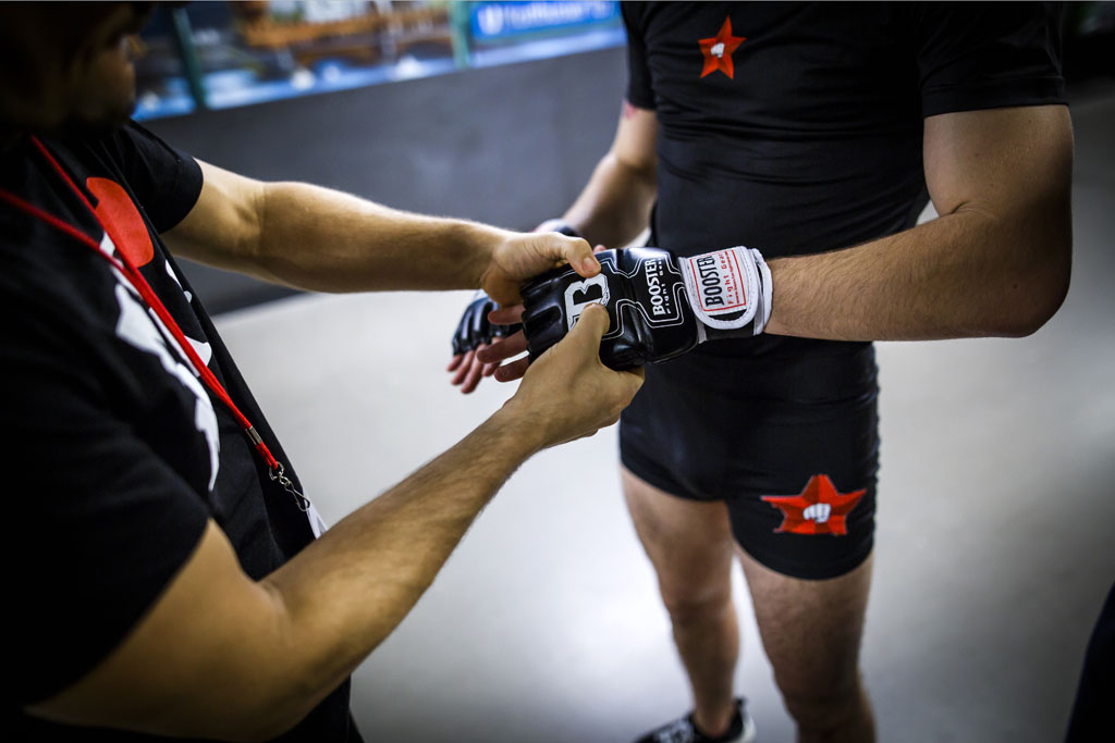 Urheberrechtlich geschuetzte Aufnahmen. Jede Verwendung ist honorarpflichtig und muss beim Urheber vorher angezeigt werden!  [CREDIT: Lars Berg / WWW.LARSBERG.EU Ê- Lars Berg, Von der Tinnenstrasse 13, 48145 Muenster, Germany, mobile +49 179 1379630, Bank: Commerzbank Mnster, IBAN: DE09 4008 0040 0600 9372 00 BIC: DRES DE FF 400, Finanzamt Muenster-Innenstadt, Steuernummer 337/5017/1774, USt-IdNr. DE247738150 - Verwendung nur gegen Namensnennung, Beleg und Honorar entsprechend aktueller MFMPreisliste zzgl. 7 Prozent MwSt - Bei der Verwendung ausserhalb journalistischer Berichterstattung (z.B. Werbung etc.) bitte vorher mit dem Autor Kontakt aufnehmen. Es wird grundsaetzlich keine Einholung von Persoenlichkeits-, Kunst- oder Markenrechten zugesichert, es sei denn, dies ist hier in der Bildbeschriftung ausdruecklich vermerkt. Die Einholung dieser Rechte obliegt dem Nutzer. Es gelten die unter WWW.LARSBERG.EU aufgefhrten AGB. - NO MODEL RELEASE - ]