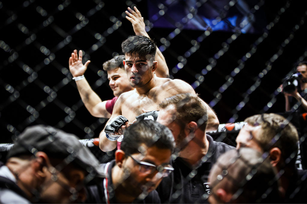 Urheberrechtlich geschuetzte Aufnahmen. Jede Verwendung ist honorarpflichtig und muss beim Urheber vorher angezeigt werden!  [CREDIT: Lars Berg / WWW.LARSBERG.EU Ê- Lars Berg, Von der Tinnenstrasse 13, 48145 Muenster, Germany, mobile +49 179 1379630, Bank: Commerzbank Mnster, IBAN: DE09 4008 0040 0600 9372 00 BIC: DRES DE FF 400, Finanzamt Muenster-Innenstadt, Steuernummer 337/5017/1774, USt-IdNr. DE247738150 - Verwendung nur gegen Namensnennung, Beleg und Honorar entsprechend aktueller MFMPreisliste zzgl. 7 Prozent MwSt - Bei der Verwendung ausserhalb journalistischer Berichterstattung (z.B. Werbung etc.) bitte vorher mit dem Autor Kontakt aufnehmen. Es wird grundsaetzlich keine Einholung von Persoenlichkeits-, Kunst- oder Markenrechten zugesichert, es sei denn, dies ist hier in der Bildbeschriftung ausdruecklich vermerkt. Die Einholung dieser Rechte obliegt dem Nutzer. Es gelten die unter WWW.LARSBERG.EU aufgefhrten AGB. - NO MODEL RELEASE - ]