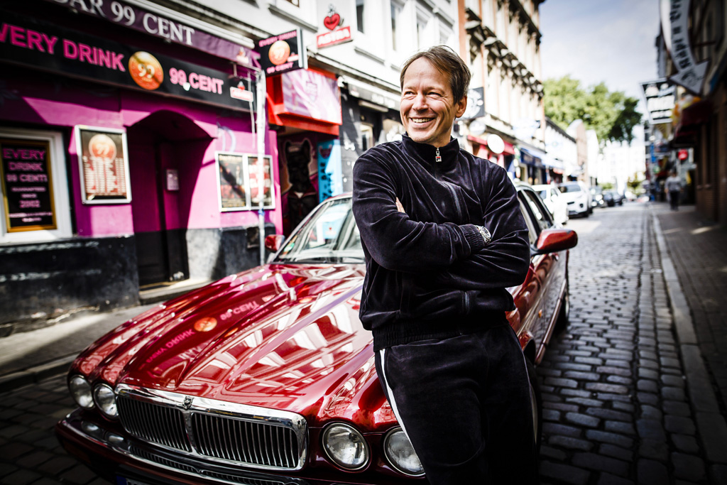 Urheberrechtlich Geschuetzte Aufnahmen.  Jede Verwendung ist honorarpflichtig und muss beim Urheber angezeigt werden!  [CREDIT: WWW.LARSBERG.EU Ê- Lars Berg, Von der Tinnenstrasse 13, 48145 Muenster, Germany, mobile +49 179 1379630, Bank: Dresdner Bank ÊKonto: 06 009 372 00, BLZ 400 800 40, IBAN: DE09 4008 0040 0600 9372 00 BIC: DRES DE FF 400, Finanzamt Muenster-Innenstadt, Steuernummer 337/5017/1774, USt-IdNr. DE247738150 - Verwendung nur gegen Namensnennung, Beleg und Honorar entsprechend aktueller MFM Preisliste zzgl. 7 Prozent MwSt - Bei der Verwendung ausserhalb journalistischer Berichterstattung (z.B. Werbung etc.) bitte vorher mit dem Autor Kontakt aufnehmen. Es wird grundsaetzlich keine Einholung von Persoenlichkeits-, Kunst- oder Markenrechten zugesichert, es sei denn, dies ist hier in der Bildbeschriftung ausdruecklich vermerkt. Die Einholung dieser Rechte obliegt dem Nutzer. Es gelten die unter WWW.LARSBERG.EU aufgefuehrten AGB`s. - NO MODEL RELEASE - ]