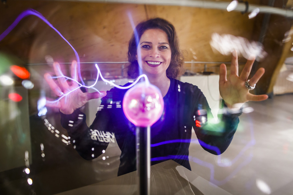 Urheberrechtlich geschuetzte Aufnahmen. Jede Verwendung ist honorarpflichtig und muss beim Urheber angezeigt werden!  [CREDIT: Lars Berg / WWW.LARSBERG.EU Ê- Lars Berg, Von der Tinnenstrasse 13, 48145 Muenster, Germany, mobile +49 179 1379630, Bank: Commerzbank Mnster, IBAN: DE09 4008 0040 0600 9372 00 BIC: DRES DE FF 400, Finanzamt Muenster-Innenstadt, Steuernummer 337/5017/1774, USt-IdNr. DE247738150 - Verwendung nur gegen Namensnennung, Beleg und Honorar entsprechend aktueller MFMPreisliste zzgl. 7 Prozent MwSt - Bei der Verwendung ausserhalb journalistischer Berichterstattung (z.B. Werbung etc.) bitte vorher mit dem Autor Kontakt aufnehmen. Es wird grundsaetzlich keine Einholung von Persoenlichkeits-, Kunst- oder Markenrechten zugesichert, es sei denn, dies ist hier in der Bildbeschriftung ausdruecklich vermerkt. Die Einholung dieser Rechte obliegt dem Nutzer. Es gelten die unter WWW.LARSBERG.EU aufgefhrten AGB. - NO MODEL RELEASE - ]