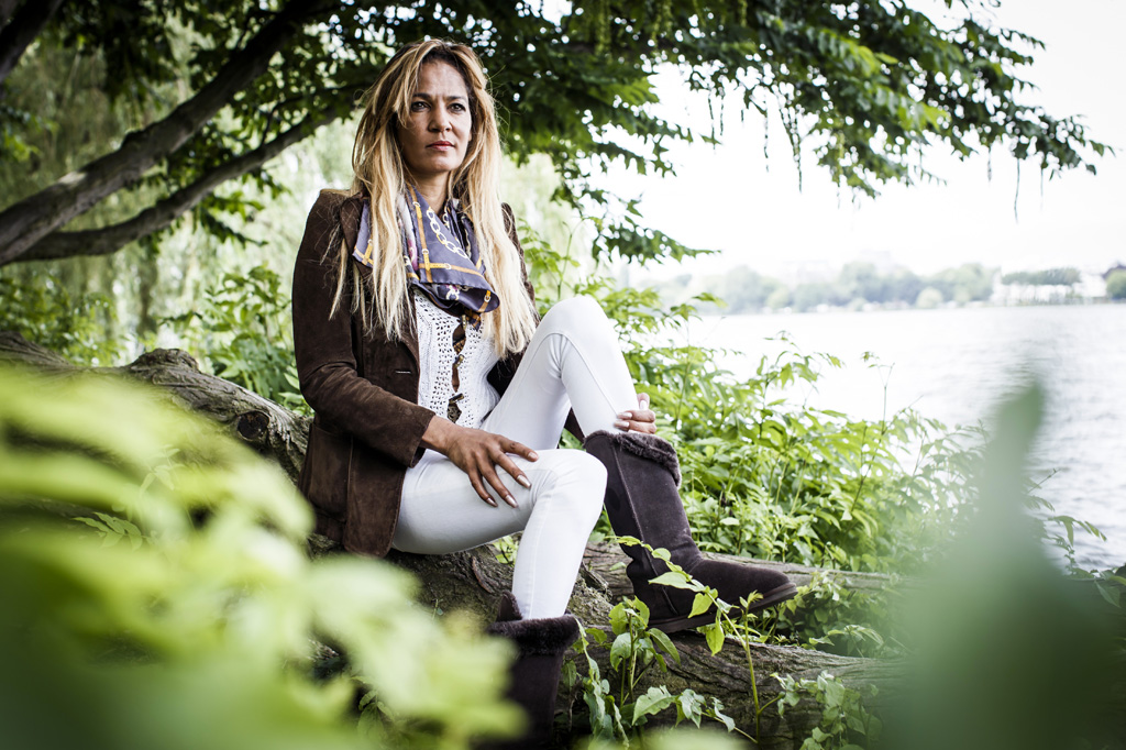 Urheberrechtlich Geschuetzte Aufnahmen.  Jede Verwendung ist honorarpflichtig und muss beim Urheber angezeigt werden!  [CREDIT: WWW.LARSBERG.EU Ê- Lars Berg, Von der Tinnenstrasse 13, 48145 Muenster, Germany, mobile +49 179 1379630, Bank: Dresdner Bank ÊKonto: 06 009 372 00, BLZ 400 800 40, IBAN: DE09 4008 0040 0600 9372 00 BIC: DRES DE FF 400, Finanzamt Muenster-Innenstadt, Steuernummer 337/5017/1774, USt-IdNr. DE247738150 - Verwendung nur gegen Namensnennung, Beleg und Honorar entsprechend aktueller MFM Preisliste zzgl. 7 Prozent MwSt - Bei der Verwendung ausserhalb journalistischer Berichterstattung (z.B. Werbung etc.) bitte vorher mit dem Autor Kontakt aufnehmen. Es wird grundsaetzlich keine Einholung von Persoenlichkeits-, Kunst- oder Markenrechten zugesichert, es sei denn, dies ist hier in der Bildbeschriftung ausdruecklich vermerkt. Die Einholung dieser Rechte obliegt dem Nutzer. Es gelten die unter WWW.LARSBERG.EU aufgefuehrten AGB`s. - NO MODEL RELEASE - ]