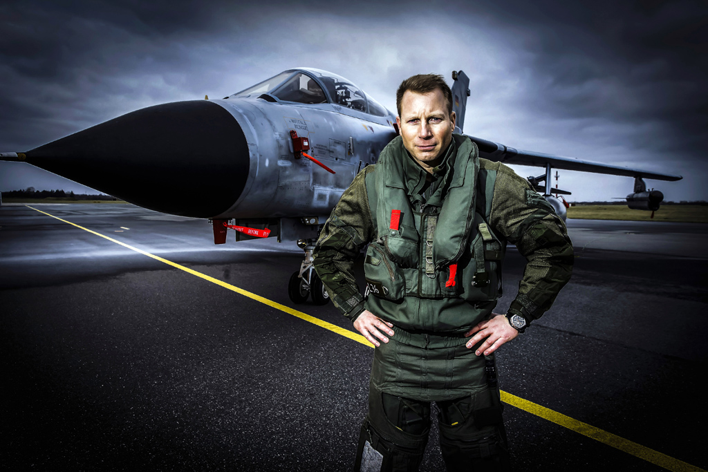 Urheberrechtlich geschuetzte Aufnahmen. Jede Verwendung ist honorarpflichtig und muss beim Urheber angezeigt werden!  [CREDIT: Lars Berg / WWW.LARSBERG.EU Ê- Lars Berg, Von der Tinnenstrasse 13, 48145 Muenster, Germany, mobile +49 179 1379630, Bank: Commerzbank Mnster, IBAN: DE09 4008 0040 0600 9372 00 BIC: DRES DE FF 400, Finanzamt Muenster-Innenstadt, Steuernummer 337/5017/1774, USt-IdNr. DE247738150 - Verwendung nur gegen Namensnennung, Beleg und Honorar entsprechend aktueller MFMPreisliste zzgl. 7 Prozent MwSt - Bei der Verwendung ausserhalb journalistischer Berichterstattung (z.B. Werbung etc.) bitte vorher mit dem Autor Kontakt aufnehmen. Es wird grundsaetzlich keine Einholung von Persoenlichkeits-, Kunst- oder Markenrechten zugesichert, es sei denn, dies ist hier in der Bildbeschriftung ausdruecklich vermerkt. Die Einholung dieser Rechte obliegt dem Nutzer. Es gelten die unter WWW.LARSBERG.EU aufgefhrten AGB. - NO MODEL RELEASE - ]