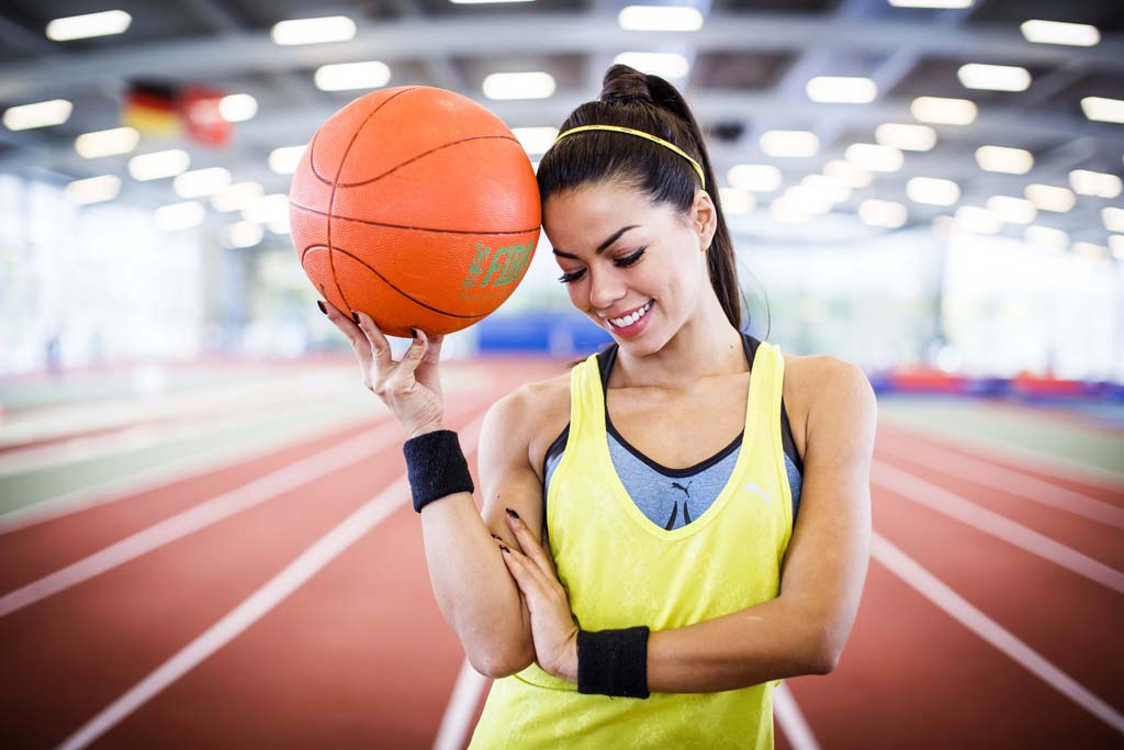 Urheberrechtlich Geschuetzte Aufnahmen.  Jede Verwendung ist honorarpflichtig und muss beim Urheber angezeigt werden!  [CREDIT: WWW.LARSBERG.EU Ê- Lars Berg, Von der Tinnenstrasse 13, 48145 Muenster, Germany, mobile +49 179 1379630, Bank: Dresdner Bank ÊKonto: 06 009 372 00, BLZ 400 800 40, IBAN: DE09 4008 0040 0600 9372 00 BIC: DRES DE FF 400, Finanzamt Muenster-Innenstadt, Steuernummer 337/5017/1774, USt-IdNr. DE247738150 - Verwendung nur gegen Namensnennung, Beleg und Honorar entsprechend aktueller MFM Preisliste zzgl. 7 Prozent MwSt - Bei der Verwendung ausserhalb journalistischer Berichterstattung (z.B. Werbung etc.) bitte vorher mit dem Autor Kontakt aufnehmen. Es wird grundsaetzlich keine Einholung von Persoenlichkeits-, Kunst- oder Markenrechten zugesichert, es sei denn, dies ist hier in der Bildbeschriftung ausdruecklich vermerkt. Die Einholung dieser Rechte obliegt dem Nutzer. Es gelten die unter WWW.LARSBERG.EU aufgefuehrten AGB`s. - NO MODEL RELEASE - ]