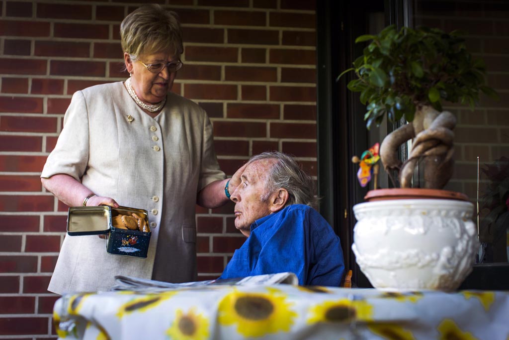 Urheberrechtlich geschuetzte Aufnahmen. Jede Verwendung ist honorarpflichtig und muss beim Urheber angezeigt werden!  [CREDIT: Lars Berg / WWW.LARSBERG.EU Ê- Lars Berg, Von der Tinnenstrasse 13, 48145 Muenster, Germany, mobile +49 179 1379630, Bank: Commerzbank Mnster, IBAN: DE09 4008 0040 0600 9372 00 BIC: DRES DE FF 400, Finanzamt Muenster-Innenstadt, Steuernummer 337/5017/1774, USt-IdNr. DE247738150 - Verwendung nur gegen Namensnennung, Beleg und Honorar entsprechend aktueller MFMPreisliste zzgl. 7 Prozent MwSt - Bei der Verwendung ausserhalb journalistischer Berichterstattung (z.B. Werbung etc.) bitte vorher mit dem Autor Kontakt aufnehmen. Es wird grundsaetzlich keine Einholung von Persoenlichkeits-, Kunst- oder Markenrechten zugesichert, es sei denn, dies ist hier in der Bildbeschriftung ausdruecklich vermerkt. Die Einholung dieser Rechte obliegt dem Nutzer. Es gelten die unter WWW.LARSBERG.EU aufgefhrten AGB. - NO MODEL RELEASE - ]
