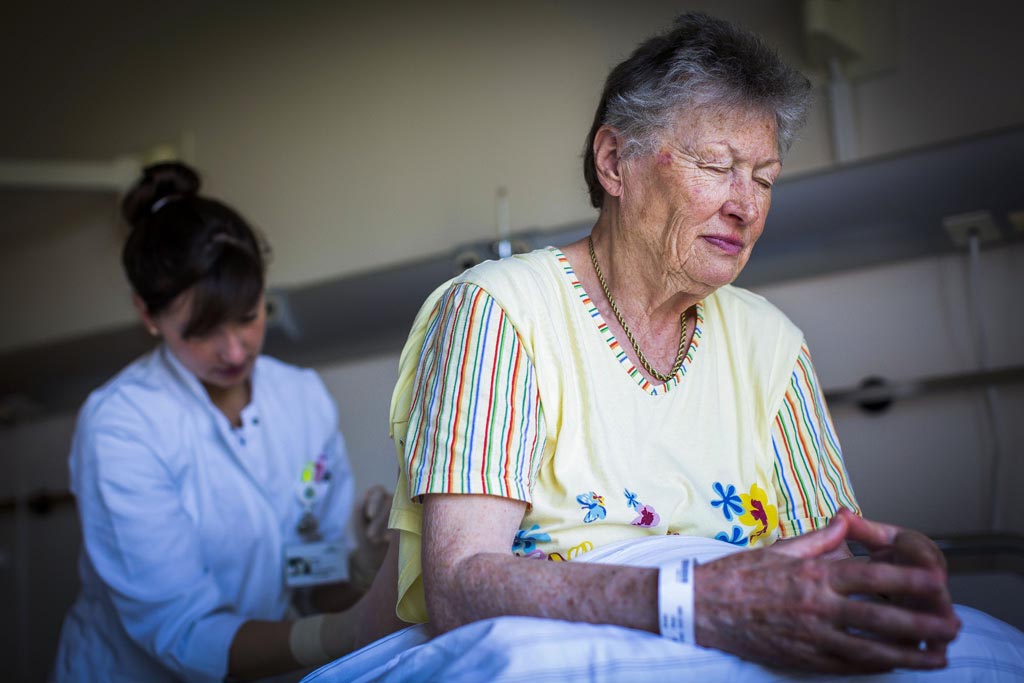Urheberrechtlich geschuetzte Aufnahmen. Jede Verwendung ist honorarpflichtig und muss beim Urheber angezeigt werden!  [CREDIT: Lars Berg / WWW.LARSBERG.EU Ê- Lars Berg, Von der Tinnenstrasse 13, 48145 Muenster, Germany, mobile +49 179 1379630, Bank: Commerzbank Mnster, IBAN: DE09 4008 0040 0600 9372 00 BIC: DRES DE FF 400, Finanzamt Muenster-Innenstadt, Steuernummer 337/5017/1774, USt-IdNr. DE247738150 - Verwendung nur gegen Namensnennung, Beleg und Honorar entsprechend aktueller MFMPreisliste zzgl. 7 Prozent MwSt - Bei der Verwendung ausserhalb journalistischer Berichterstattung (z.B. Werbung etc.) bitte vorher mit dem Autor Kontakt aufnehmen. Es wird grundsaetzlich keine Einholung von Persoenlichkeits-, Kunst- oder Markenrechten zugesichert, es sei denn, dies ist hier in der Bildbeschriftung ausdruecklich vermerkt. Die Einholung dieser Rechte obliegt dem Nutzer. Es gelten die unter WWW.LARSBERG.EU aufgefhrten AGB. - NO MODEL RELEASE - ]