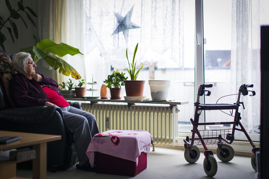 Urheberrechtlich geschuetzte Aufnahmen. Jede Verwendung ist honorarpflichtig und muss beim Urheber angezeigt werden!  [CREDIT: Lars Berg / WWW.LARSBERG.EU Ê- Lars Berg, Von der Tinnenstrasse 13, 48145 Muenster, Germany, mobile +49 179 1379630, Bank: Commerzbank Mnster, IBAN: DE09 4008 0040 0600 9372 00 BIC: DRES DE FF 400, Finanzamt Muenster-Innenstadt, Steuernummer 337/5017/1774, USt-IdNr. DE247738150 - Verwendung nur gegen Namensnennung, Beleg und Honorar entsprechend aktueller MFMPreisliste zzgl. 7 Prozent MwSt - Bei der Verwendung ausserhalb journalistischer Berichterstattung (z.B. Werbung etc.) bitte vorher mit dem Autor Kontakt aufnehmen. Es wird grundsaetzlich keine Einholung von Persoenlichkeits-, Kunst- oder Markenrechten zugesichert, es sei denn, dies ist hier in der Bildbeschriftung ausdruecklich vermerkt. Die Einholung dieser Rechte obliegt dem Nutzer. Es gelten die unter WWW.LARSBERG.EU aufgefhrten AGB. - NO MODEL RELEASE - ]