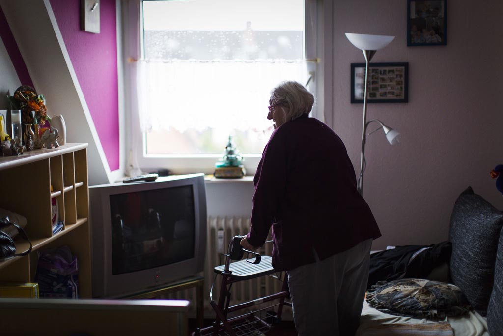 Urheberrechtlich geschuetzte Aufnahmen. Jede Verwendung ist honorarpflichtig und muss beim Urheber angezeigt werden!  [CREDIT: Lars Berg / WWW.LARSBERG.EU Ê- Lars Berg, Von der Tinnenstrasse 13, 48145 Muenster, Germany, mobile +49 179 1379630, Bank: Commerzbank Mnster, IBAN: DE09 4008 0040 0600 9372 00 BIC: DRES DE FF 400, Finanzamt Muenster-Innenstadt, Steuernummer 337/5017/1774, USt-IdNr. DE247738150 - Verwendung nur gegen Namensnennung, Beleg und Honorar entsprechend aktueller MFMPreisliste zzgl. 7 Prozent MwSt - Bei der Verwendung ausserhalb journalistischer Berichterstattung (z.B. Werbung etc.) bitte vorher mit dem Autor Kontakt aufnehmen. Es wird grundsaetzlich keine Einholung von Persoenlichkeits-, Kunst- oder Markenrechten zugesichert, es sei denn, dies ist hier in der Bildbeschriftung ausdruecklich vermerkt. Die Einholung dieser Rechte obliegt dem Nutzer. Es gelten die unter WWW.LARSBERG.EU aufgefhrten AGB. - NO MODEL RELEASE - ]