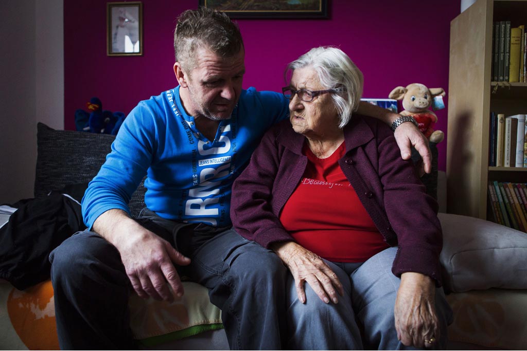 Urheberrechtlich geschuetzte Aufnahmen. Jede Verwendung ist honorarpflichtig und muss beim Urheber angezeigt werden!  [CREDIT: Lars Berg / WWW.LARSBERG.EU Ê- Lars Berg, Von der Tinnenstrasse 13, 48145 Muenster, Germany, mobile +49 179 1379630, Bank: Commerzbank Mnster, IBAN: DE09 4008 0040 0600 9372 00 BIC: DRES DE FF 400, Finanzamt Muenster-Innenstadt, Steuernummer 337/5017/1774, USt-IdNr. DE247738150 - Verwendung nur gegen Namensnennung, Beleg und Honorar entsprechend aktueller MFMPreisliste zzgl. 7 Prozent MwSt - Bei der Verwendung ausserhalb journalistischer Berichterstattung (z.B. Werbung etc.) bitte vorher mit dem Autor Kontakt aufnehmen. Es wird grundsaetzlich keine Einholung von Persoenlichkeits-, Kunst- oder Markenrechten zugesichert, es sei denn, dies ist hier in der Bildbeschriftung ausdruecklich vermerkt. Die Einholung dieser Rechte obliegt dem Nutzer. Es gelten die unter WWW.LARSBERG.EU aufgefhrten AGB. - NO MODEL RELEASE - ]