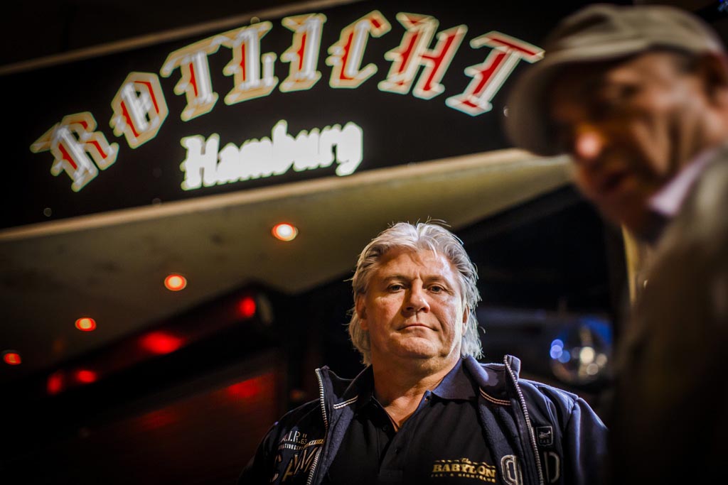 Urheberrechtlich geschuetzte Aufnahmen. Jede Verwendung ist honorarpflichtig und muss beim Urheber angezeigt werden!  [CREDIT: Lars Berg / WWW.LARSBERG.EU Ê- Lars Berg, Von der Tinnenstrasse 13, 48145 Muenster, Germany, mobile +49 179 1379630, Bank: Commerzbank Mnster, IBAN: DE09 4008 0040 0600 9372 00 BIC: DRES DE FF 400, Finanzamt Muenster-Innenstadt, Steuernummer 337/5017/1774, USt-IdNr. DE247738150 - Verwendung nur gegen Namensnennung, Beleg und Honorar entsprechend aktueller MFMPreisliste zzgl. 7 Prozent MwSt - Bei der Verwendung ausserhalb journalistischer Berichterstattung (z.B. Werbung etc.) bitte vorher mit dem Autor Kontakt aufnehmen. Es wird grundsaetzlich keine Einholung von Persoenlichkeits-, Kunst- oder Markenrechten zugesichert, es sei denn, dies ist hier in der Bildbeschriftung ausdruecklich vermerkt. Die Einholung dieser Rechte obliegt dem Nutzer. Es gelten die unter WWW.LARSBERG.EU aufgefhrten AGB. - NO MODEL RELEASE - ]