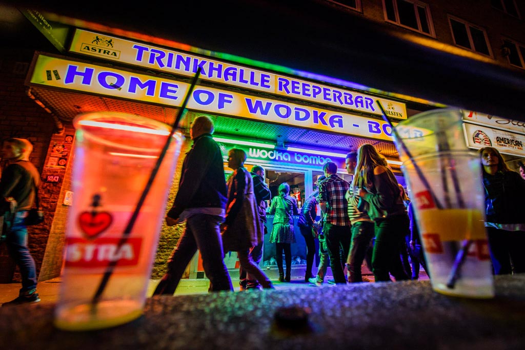 Urheberrechtlich geschuetzte Aufnahmen. Jede Verwendung ist honorarpflichtig und muss beim Urheber angezeigt werden!  [CREDIT: Lars Berg / WWW.LARSBERG.EU Ê- Lars Berg, Von der Tinnenstrasse 13, 48145 Muenster, Germany, mobile +49 179 1379630, Bank: Commerzbank Mnster, IBAN: DE09 4008 0040 0600 9372 00 BIC: DRES DE FF 400, Finanzamt Muenster-Innenstadt, Steuernummer 337/5017/1774, USt-IdNr. DE247738150 - Verwendung nur gegen Namensnennung, Beleg und Honorar entsprechend aktueller MFMPreisliste zzgl. 7 Prozent MwSt - Bei der Verwendung ausserhalb journalistischer Berichterstattung (z.B. Werbung etc.) bitte vorher mit dem Autor Kontakt aufnehmen. Es wird grundsaetzlich keine Einholung von Persoenlichkeits-, Kunst- oder Markenrechten zugesichert, es sei denn, dies ist hier in der Bildbeschriftung ausdruecklich vermerkt. Die Einholung dieser Rechte obliegt dem Nutzer. Es gelten die unter WWW.LARSBERG.EU aufgefhrten AGB. - NO MODEL RELEASE - ]