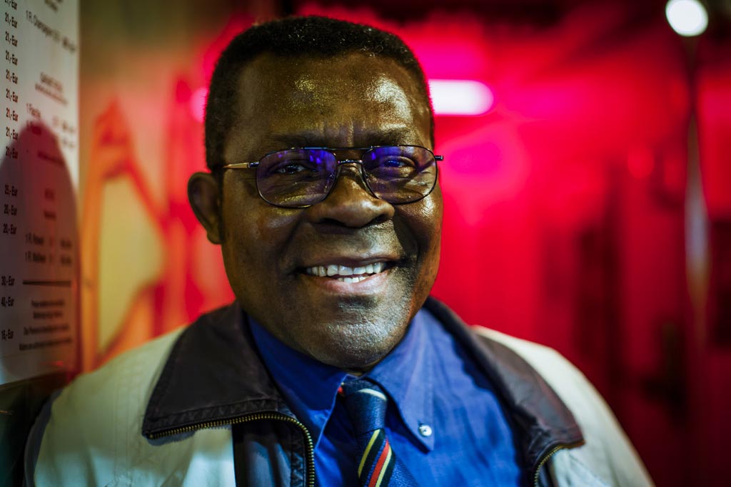 Urheberrechtlich geschuetzte Aufnahmen. Jede Verwendung ist honorarpflichtig und muss beim Urheber angezeigt werden!  [CREDIT: Lars Berg / WWW.LARSBERG.EU Ê- Lars Berg, Von der Tinnenstrasse 13, 48145 Muenster, Germany, mobile +49 179 1379630, Bank: Commerzbank Mnster, IBAN: DE09 4008 0040 0600 9372 00 BIC: DRES DE FF 400, Finanzamt Muenster-Innenstadt, Steuernummer 337/5017/1774, USt-IdNr. DE247738150 - Verwendung nur gegen Namensnennung, Beleg und Honorar entsprechend aktueller MFMPreisliste zzgl. 7 Prozent MwSt - Bei der Verwendung ausserhalb journalistischer Berichterstattung (z.B. Werbung etc.) bitte vorher mit dem Autor Kontakt aufnehmen. Es wird grundsaetzlich keine Einholung von Persoenlichkeits-, Kunst- oder Markenrechten zugesichert, es sei denn, dies ist hier in der Bildbeschriftung ausdruecklich vermerkt. Die Einholung dieser Rechte obliegt dem Nutzer. Es gelten die unter WWW.LARSBERG.EU aufgefhrten AGB. - NO MODEL RELEASE - ]