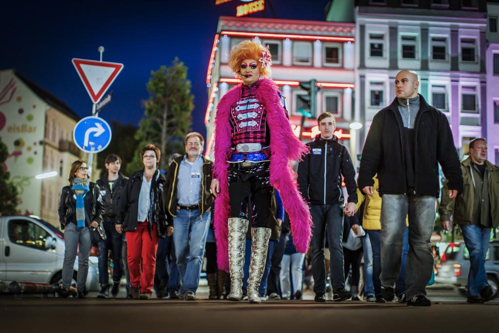 Urheberrechtlich geschuetzte Aufnahmen. Jede Verwendung ist honorarpflichtig und muss beim Urheber angezeigt werden!  [CREDIT: Lars Berg / WWW.LARSBERG.EU Ê- Lars Berg, Von der Tinnenstrasse 13, 48145 Muenster, Germany, mobile +49 179 1379630, Bank: Commerzbank Mnster, IBAN: DE09 4008 0040 0600 9372 00 BIC: DRES DE FF 400, Finanzamt Muenster-Innenstadt, Steuernummer 337/5017/1774, USt-IdNr. DE247738150 - Verwendung nur gegen Namensnennung, Beleg und Honorar entsprechend aktueller MFMPreisliste zzgl. 7 Prozent MwSt - Bei der Verwendung ausserhalb journalistischer Berichterstattung (z.B. Werbung etc.) bitte vorher mit dem Autor Kontakt aufnehmen. Es wird grundsaetzlich keine Einholung von Persoenlichkeits-, Kunst- oder Markenrechten zugesichert, es sei denn, dies ist hier in der Bildbeschriftung ausdruecklich vermerkt. Die Einholung dieser Rechte obliegt dem Nutzer. Es gelten die unter WWW.LARSBERG.EU aufgefhrten AGB. - NO MODEL RELEASE - ]