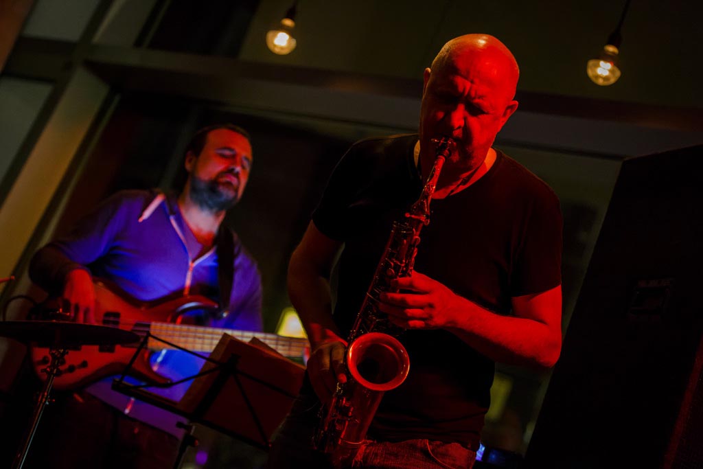 Urheberrechtlich geschuetzte Aufnahmen. Jede Verwendung ist honorarpflichtig und muss beim Urheber angezeigt werden!  [CREDIT: Lars Berg / WWW.LARSBERG.EU Ê- Lars Berg, Von der Tinnenstrasse 13, 48145 Muenster, Germany, mobile +49 179 1379630, Bank: Commerzbank Mnster, IBAN: DE09 4008 0040 0600 9372 00 BIC: DRES DE FF 400, Finanzamt Muenster-Innenstadt, Steuernummer 337/5017/1774, USt-IdNr. DE247738150 - Verwendung nur gegen Namensnennung, Beleg und Honorar entsprechend aktueller MFMPreisliste zzgl. 7 Prozent MwSt - Bei der Verwendung ausserhalb journalistischer Berichterstattung (z.B. Werbung etc.) bitte vorher mit dem Autor Kontakt aufnehmen. Es wird grundsaetzlich keine Einholung von Persoenlichkeits-, Kunst- oder Markenrechten zugesichert, es sei denn, dies ist hier in der Bildbeschriftung ausdruecklich vermerkt. Die Einholung dieser Rechte obliegt dem Nutzer. Es gelten die unter WWW.LARSBERG.EU aufgefhrten AGB. - NO MODEL RELEASE - ]