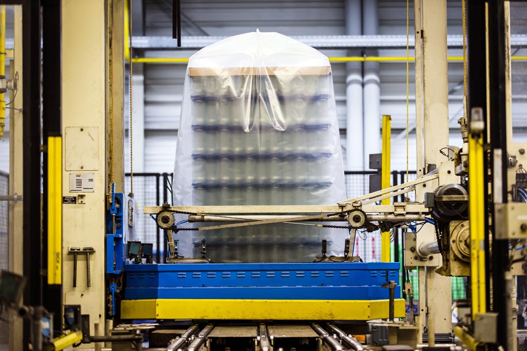 Urheberrechtlich geschuetzte Aufnahmen. Jede Verwendung ist honorarpflichtig und muss beim Urheber angezeigt werden!  [CREDIT: Lars Berg / WWW.LARSBERG.EU Ê- Lars Berg, Von der Tinnenstrasse 13, 48145 Muenster, Germany, mobile +49 179 1379630, Bank: Commerzbank Mnster, IBAN: DE09 4008 0040 0600 9372 00 BIC: DRES DE FF 400, Finanzamt Muenster-Innenstadt, Steuernummer 337/5017/1774, USt-IdNr. DE247738150 - Verwendung nur gegen Namensnennung, Beleg und Honorar entsprechend aktueller MFMPreisliste zzgl. 7 Prozent MwSt - Bei der Verwendung ausserhalb journalistischer Berichterstattung (z.B. Werbung etc.) bitte vorher mit dem Autor Kontakt aufnehmen. Es wird grundsaetzlich keine Einholung von Persoenlichkeits-, Kunst- oder Markenrechten zugesichert, es sei denn, dies ist hier in der Bildbeschriftung ausdruecklich vermerkt. Die Einholung dieser Rechte obliegt dem Nutzer. Es gelten die unter WWW.LARSBERG.EU aufgefhrten AGB. - NO MODEL RELEASE - ]