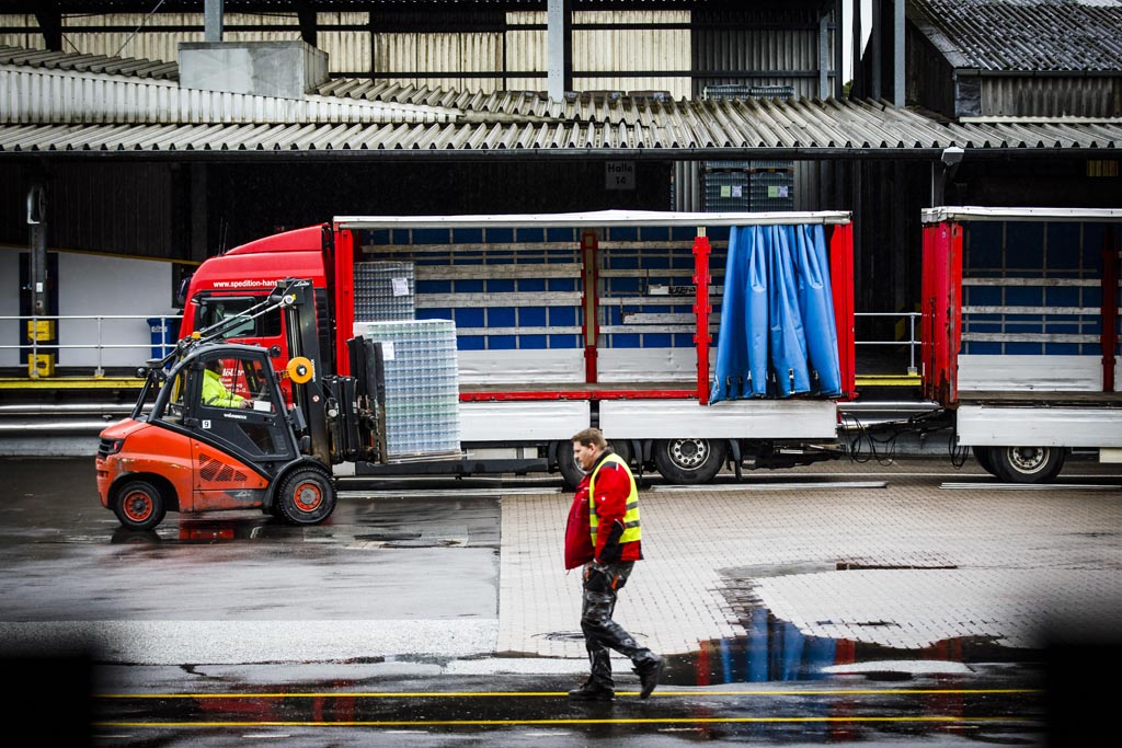 Urheberrechtlich geschuetzte Aufnahmen. Jede Verwendung ist honorarpflichtig und muss beim Urheber angezeigt werden!  [CREDIT: Lars Berg / WWW.LARSBERG.EU Ê- Lars Berg, Von der Tinnenstrasse 13, 48145 Muenster, Germany, mobile +49 179 1379630, Bank: Commerzbank Mnster, IBAN: DE09 4008 0040 0600 9372 00 BIC: DRES DE FF 400, Finanzamt Muenster-Innenstadt, Steuernummer 337/5017/1774, USt-IdNr. DE247738150 - Verwendung nur gegen Namensnennung, Beleg und Honorar entsprechend aktueller MFMPreisliste zzgl. 7 Prozent MwSt - Bei der Verwendung ausserhalb journalistischer Berichterstattung (z.B. Werbung etc.) bitte vorher mit dem Autor Kontakt aufnehmen. Es wird grundsaetzlich keine Einholung von Persoenlichkeits-, Kunst- oder Markenrechten zugesichert, es sei denn, dies ist hier in der Bildbeschriftung ausdruecklich vermerkt. Die Einholung dieser Rechte obliegt dem Nutzer. Es gelten die unter WWW.LARSBERG.EU aufgefhrten AGB. - NO MODEL RELEASE - ]