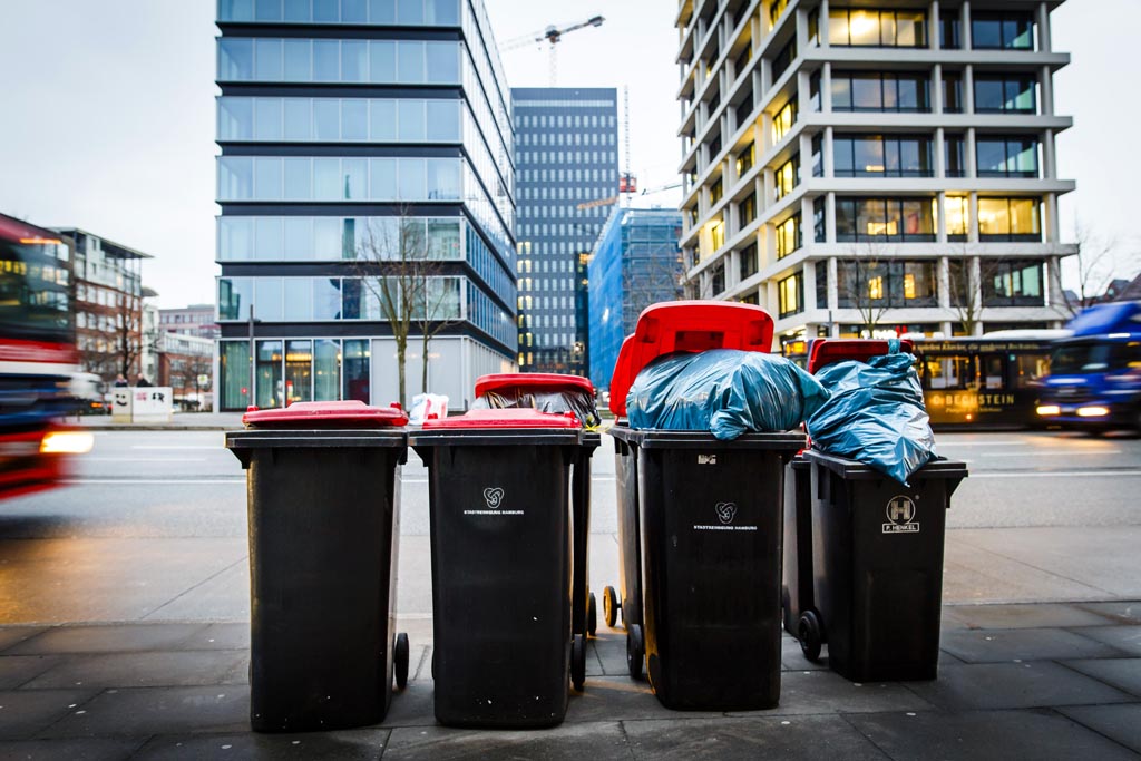 Urheberrechtlich geschuetzte Aufnahmen. Jede Verwendung ist honorarpflichtig und muss beim Urheber angezeigt werden!  [CREDIT: Lars Berg / WWW.LARSBERG.EU Ê- Lars Berg, Von der Tinnenstrasse 13, 48145 Muenster, Germany, mobile +49 179 1379630, Bank: Commerzbank Mnster, IBAN: DE09 4008 0040 0600 9372 00 BIC: DRES DE FF 400, Finanzamt Muenster-Innenstadt, Steuernummer 337/5017/1774, USt-IdNr. DE247738150 - Verwendung nur gegen Namensnennung, Beleg und Honorar entsprechend aktueller MFMPreisliste zzgl. 7 Prozent MwSt - Bei der Verwendung ausserhalb journalistischer Berichterstattung (z.B. Werbung etc.) bitte vorher mit dem Autor Kontakt aufnehmen. Es wird grundsaetzlich keine Einholung von Persoenlichkeits-, Kunst- oder Markenrechten zugesichert, es sei denn, dies ist hier in der Bildbeschriftung ausdruecklich vermerkt. Die Einholung dieser Rechte obliegt dem Nutzer. Es gelten die unter WWW.LARSBERG.EU aufgefhrten AGB. - NO MODEL RELEASE - ]