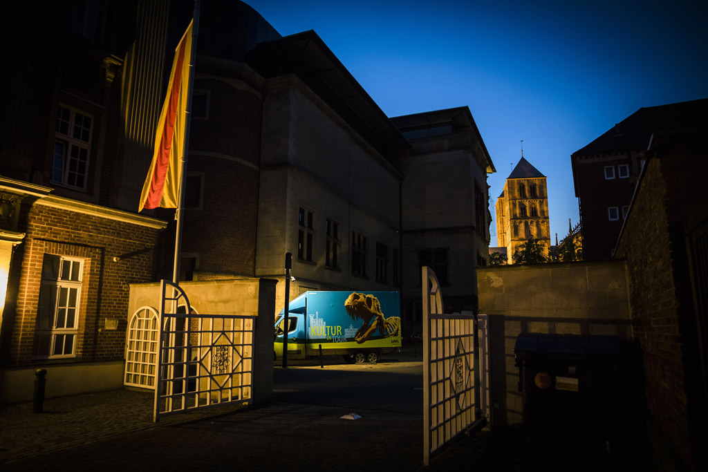 Urheberrechtlich Geschuetzte Aufnahmen.  [CREDIT: WWW.LARSBERG.EU Ê- Lars Berg, Von der Tinnenstrasse 13, 48145 Muenster, Germany, mobile +49 179 1379630, Bank: Dresdner Bank ÊKonto: 06 009 372 00, BLZ 400 800 40, IBAN: DE09 4008 0040 0600 9372 00 BIC: DRES DE FF 400, Finanzamt Muenster-Innenstadt, Steuernummer 337/5017/1774, USt-IdNr. DE247738150 - Verwendung nur gegen Namensnennung, Beleg und Honorar entsprechend aktueller MFMPreisliste zzgl. 7Prozent MwSt - Bei der Verwendung ausserhalb journalistischer Berichterstattung (z.B. Werbung etc.) bitte vorher mit dem Autor Kontakt aufnehmen. Es wird grundsaetzlich keine Einholung von Persoenlichkeits-, Kunst- oder Markenrechten zugesichert, es sei denn, dies ist hier in der Bildbeschriftung ausdruecklich vermerkt. Die Einholung dieser Rechte obliegt dem Nutzer. Es gelten die unter WWW.LARSBERG.EU aufgefhrten AGB`s. - NO MODEL RELEASE - ]