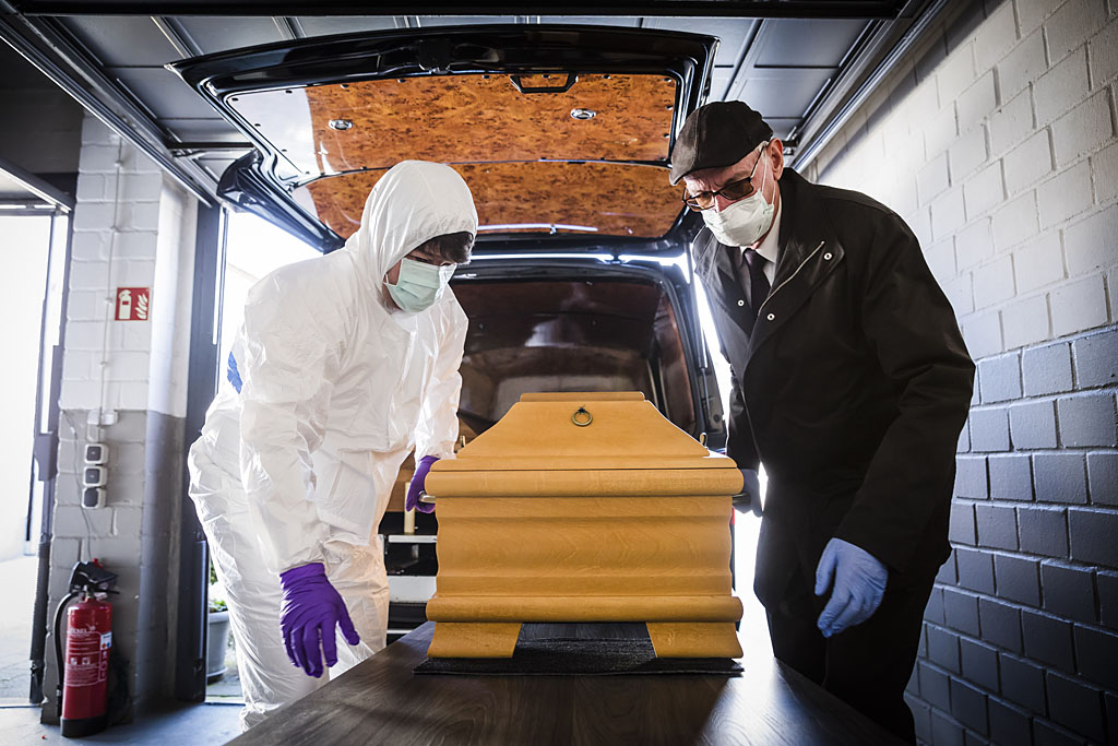 Urheberrechtlich geschuetzte Aufnahmen. Jede Verwendung ist honorarpflichtig und muss beim Urheber angezeigt werden!  [CREDIT: Lars Berg / WWW.LARSBERG.EU - Lars Berg, Von der Tinnenstrasse 13, 48145 Muenster, Germany, mobile +49 179 1379630, Bank: Commerzbank Mnster, IBAN: DE09 4008 0040 0600 9372 00 BIC: DRES DE FF 400, Finanzamt Muenster-Innenstadt, Steuernummer 337/5017/1774, USt-IdNr. DE247738150 - Verwendung nur gegen Namensnennung, Beleg und Honorar entsprechend aktueller MFMPreisliste zzgl. 7 Prozent MwSt - Bei der Verwendung ausserhalb journalistischer Berichterstattung (z.B. Werbung etc.) bitte vorher mit dem Autor Kontakt aufnehmen. Es wird grundsaetzlich keine Einholung von Persoenlichkeits-, Kunst- oder Markenrechten zugesichert, es sei denn, dies ist hier in der Bildbeschriftung ausdruecklich vermerkt. Die Einholung dieser Rechte obliegt dem Nutzer. Es gelten die unter WWW.LARSBERG.EU aufgefuehrten AGB. - NO MODEL RELEASE - ]