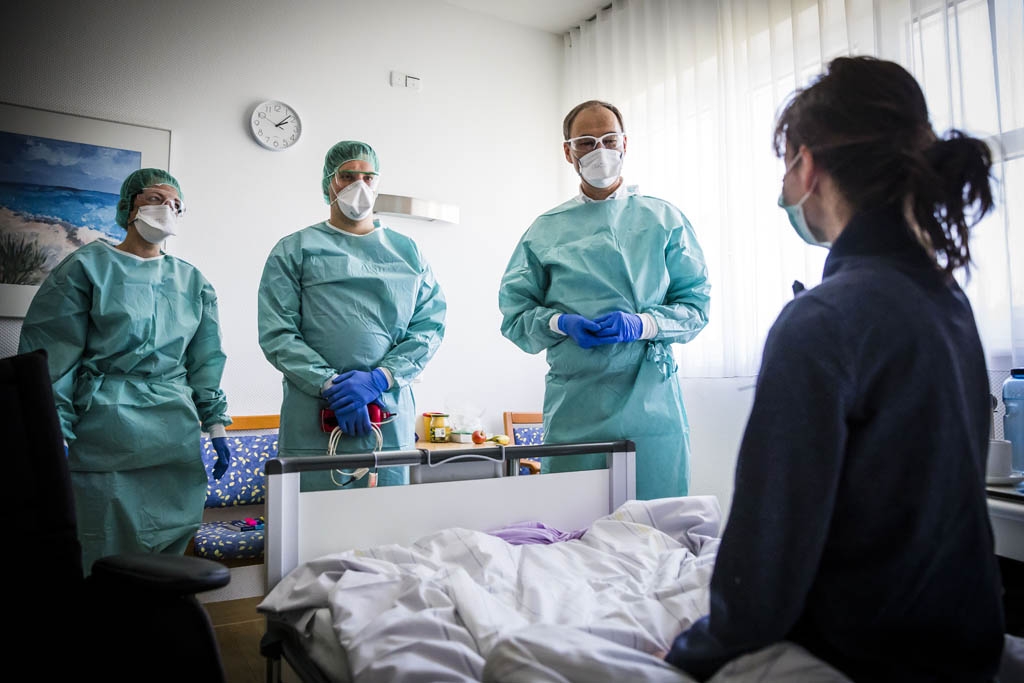 Urheberrechtlich geschuetzte Aufnahmen. Jede Verwendung ist honorarpflichtig und muss beim Urheber angezeigt werden!  [CREDIT: Lars Berg / WWW.LARSBERG.EU - Lars Berg, Von der Tinnenstrasse 13, 48145 Muenster, Germany, mobile +49 179 1379630, Bank: Commerzbank Mnster, IBAN: DE09 4008 0040 0600 9372 00 BIC: DRES DE FF 400, Finanzamt Muenster-Innenstadt, Steuernummer 337/5017/1774, USt-IdNr. DE247738150 - Verwendung nur gegen Namensnennung, Beleg und Honorar entsprechend aktueller MFMPreisliste zzgl. 7 Prozent MwSt - Bei der Verwendung ausserhalb journalistischer Berichterstattung (z.B. Werbung etc.) bitte vorher mit dem Autor Kontakt aufnehmen. Es wird grundsaetzlich keine Einholung von Persoenlichkeits-, Kunst- oder Markenrechten zugesichert, es sei denn, dies ist hier in der Bildbeschriftung ausdruecklich vermerkt. Die Einholung dieser Rechte obliegt dem Nutzer. Es gelten die unter WWW.LARSBERG.EU aufgefuehrten AGB. - NO MODEL RELEASE - ]