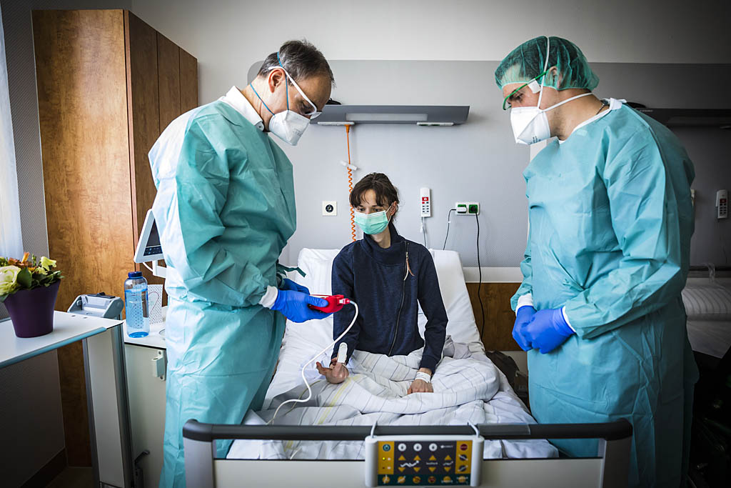 Urheberrechtlich geschuetzte Aufnahmen. Jede Verwendung ist honorarpflichtig und muss beim Urheber angezeigt werden!  [CREDIT: Lars Berg / WWW.LARSBERG.EU - Lars Berg, Von der Tinnenstrasse 13, 48145 Muenster, Germany, mobile +49 179 1379630, Bank: Commerzbank Mnster, IBAN: DE09 4008 0040 0600 9372 00 BIC: DRES DE FF 400, Finanzamt Muenster-Innenstadt, Steuernummer 337/5017/1774, USt-IdNr. DE247738150 - Verwendung nur gegen Namensnennung, Beleg und Honorar entsprechend aktueller MFMPreisliste zzgl. 7 Prozent MwSt - Bei der Verwendung ausserhalb journalistischer Berichterstattung (z.B. Werbung etc.) bitte vorher mit dem Autor Kontakt aufnehmen. Es wird grundsaetzlich keine Einholung von Persoenlichkeits-, Kunst- oder Markenrechten zugesichert, es sei denn, dies ist hier in der Bildbeschriftung ausdruecklich vermerkt. Die Einholung dieser Rechte obliegt dem Nutzer. Es gelten die unter WWW.LARSBERG.EU aufgefuehrten AGB. - NO MODEL RELEASE - ]