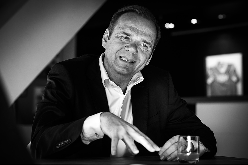 Urheberrechtlich geschuetzte Aufnahmen. Jede Verwendung ist honorarpflichtig und muss beim Urheber angezeigt werden!  [CREDIT: Lars Berg / WWW.LARSBERG.EU Ê- Lars Berg, Von der Tinnenstrasse 13, 48145 Muenster, Germany, mobile +49 179 1379630, Bank: Commerzbank Mnster, IBAN: DE09 4008 0040 0600 9372 00 BIC: DRES DE FF 400, Finanzamt Muenster-Innenstadt, Steuernummer 337/5017/1774, USt-IdNr. DE247738150 - Verwendung nur gegen Namensnennung, Beleg und Honorar entsprechend aktueller MFMPreisliste zzgl. 7 Prozent MwSt - Bei der Verwendung ausserhalb journalistischer Berichterstattung (z.B. Werbung etc.) bitte vorher mit dem Autor Kontakt aufnehmen. Es wird grundsaetzlich keine Einholung von Persoenlichkeits-, Kunst- oder Markenrechten zugesichert, es sei denn, dies ist hier in der Bildbeschriftung ausdruecklich vermerkt. Die Einholung dieser Rechte obliegt dem Nutzer. Es gelten die unter WWW.LARSBERG.EU aufgefhrten AGB. - NO MODEL RELEASE - ]