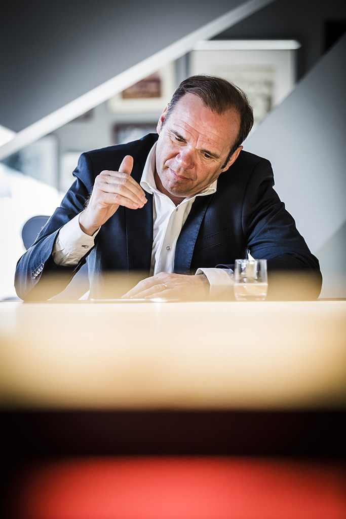 Urheberrechtlich geschuetzte Aufnahmen. Jede Verwendung ist honorarpflichtig und muss beim Urheber angezeigt werden!  [CREDIT: Lars Berg / WWW.LARSBERG.EU Ê- Lars Berg, Von der Tinnenstrasse 13, 48145 Muenster, Germany, mobile +49 179 1379630, Bank: Commerzbank Mnster, IBAN: DE09 4008 0040 0600 9372 00 BIC: DRES DE FF 400, Finanzamt Muenster-Innenstadt, Steuernummer 337/5017/1774, USt-IdNr. DE247738150 - Verwendung nur gegen Namensnennung, Beleg und Honorar entsprechend aktueller MFMPreisliste zzgl. 7 Prozent MwSt - Bei der Verwendung ausserhalb journalistischer Berichterstattung (z.B. Werbung etc.) bitte vorher mit dem Autor Kontakt aufnehmen. Es wird grundsaetzlich keine Einholung von Persoenlichkeits-, Kunst- oder Markenrechten zugesichert, es sei denn, dies ist hier in der Bildbeschriftung ausdruecklich vermerkt. Die Einholung dieser Rechte obliegt dem Nutzer. Es gelten die unter WWW.LARSBERG.EU aufgefhrten AGB. - NO MODEL RELEASE - ]