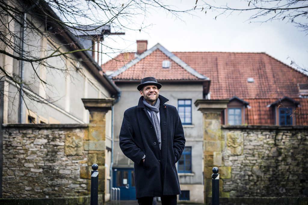 Urheberrechtlich Geschuetzte Aufnahmen.  [CREDIT: WWW.LARSBERG.EU Ê- Lars Berg, Von der Tinnenstrasse 13, 48145 Muenster, Germany, mobile +49 179 1379630, Bank: Dresdner Bank ÊKonto: 06 009 372 00, BLZ 400 800 40, IBAN: DE09 4008 0040 0600 9372 00 BIC: DRES DE FF 400, Finanzamt Muenster-Innenstadt, Steuernummer 337/5017/1774, USt-IdNr. DE247738150 - Verwendung nur gegen Namensnennung, Beleg und Honorar entsprechend aktueller MFMPreisliste zzgl. 7Prozent MwSt - Bei der Verwendung ausserhalb journalistischer Berichterstattung (z.B. Werbung etc.) bitte vorher mit dem Autor Kontakt aufnehmen. Es wird grundsaetzlich keine Einholung von Persoenlichkeits-, Kunst- oder Markenrechten zugesichert, es sei denn, dies ist hier in der Bildbeschriftung ausdruecklich vermerkt. Die Einholung dieser Rechte obliegt dem Nutzer. Es gelten die unter WWW.LARSBERG.EU aufgefhrten AGB`s. - NO MODEL RELEASE - ]