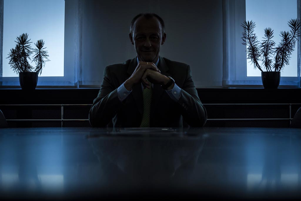 Urheberrechtlich geschuetzte Aufnahmen. Jede Verwendung ist honorarpflichtig und muss beim Urheber vorher angezeigt werden!  [CREDIT: Lars Berg / WWW.LARSBERG.EU Ê- Lars Berg, Von der Tinnenstrasse 13, 48145 Muenster, Germany, mobile +49 179 1379630, Bank: Commerzbank Mnster, IBAN: DE09 4008 0040 0600 9372 00 BIC: DRES DE FF 400, Finanzamt Muenster-Innenstadt, Steuernummer 337/5017/1774, USt-IdNr. DE247738150 - Verwendung nur gegen Namensnennung, Beleg und Honorar entsprechend aktueller MFMPreisliste zzgl. 7 Prozent MwSt - Bei der Verwendung ausserhalb journalistischer Berichterstattung (z.B. Werbung etc.) bitte vorher mit dem Autor Kontakt aufnehmen. Es wird grundsaetzlich keine Einholung von Persoenlichkeits-, Kunst- oder Markenrechten zugesichert, es sei denn, dies ist hier in der Bildbeschriftung ausdruecklich vermerkt. Die Einholung dieser Rechte obliegt dem Nutzer. Es gelten die unter WWW.LARSBERG.EU aufgefhrten AGB. - NO MODEL RELEASE - ]